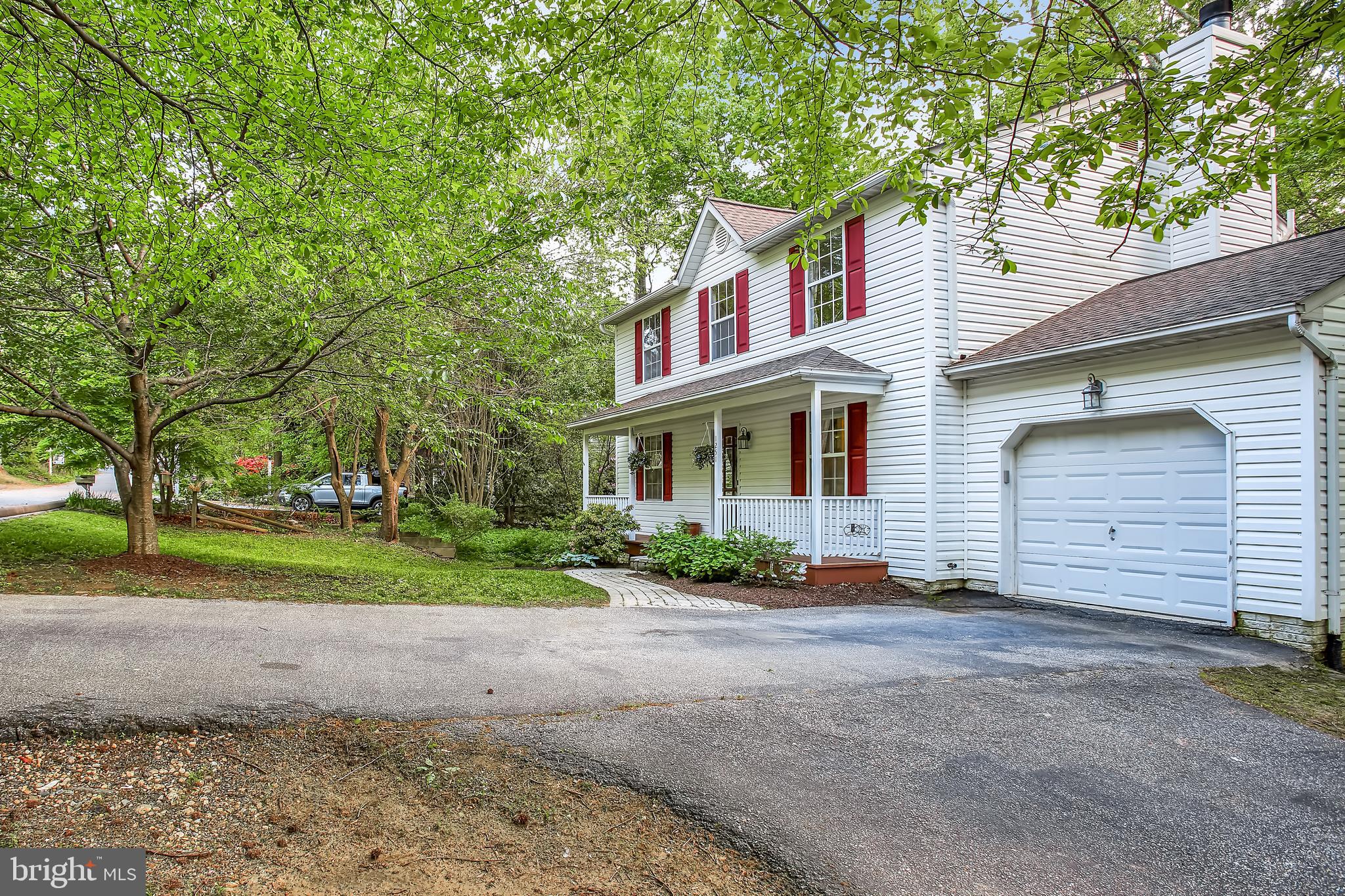 BAY HIGHLANDS - Residential