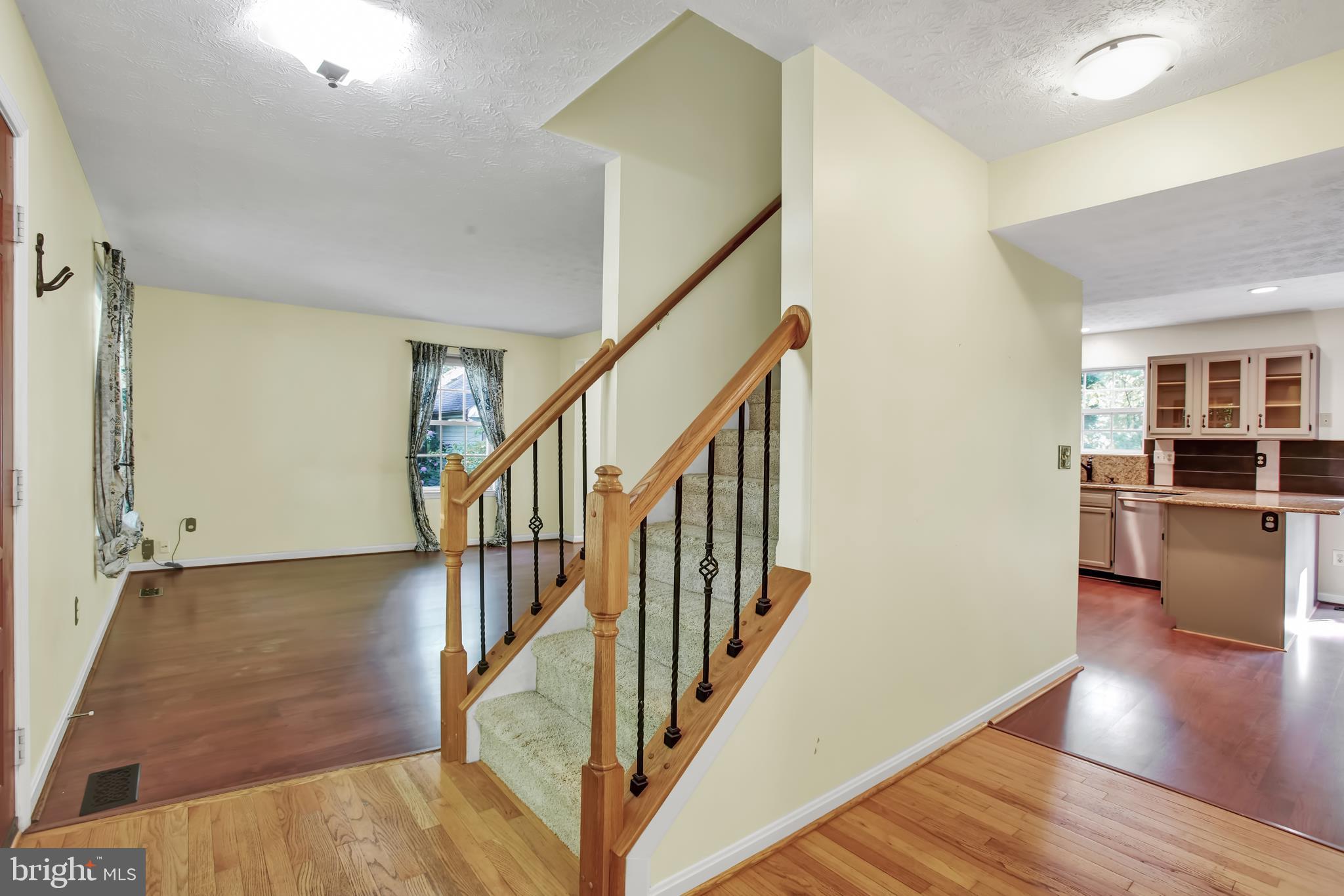 BAY HIGHLANDS - Residential