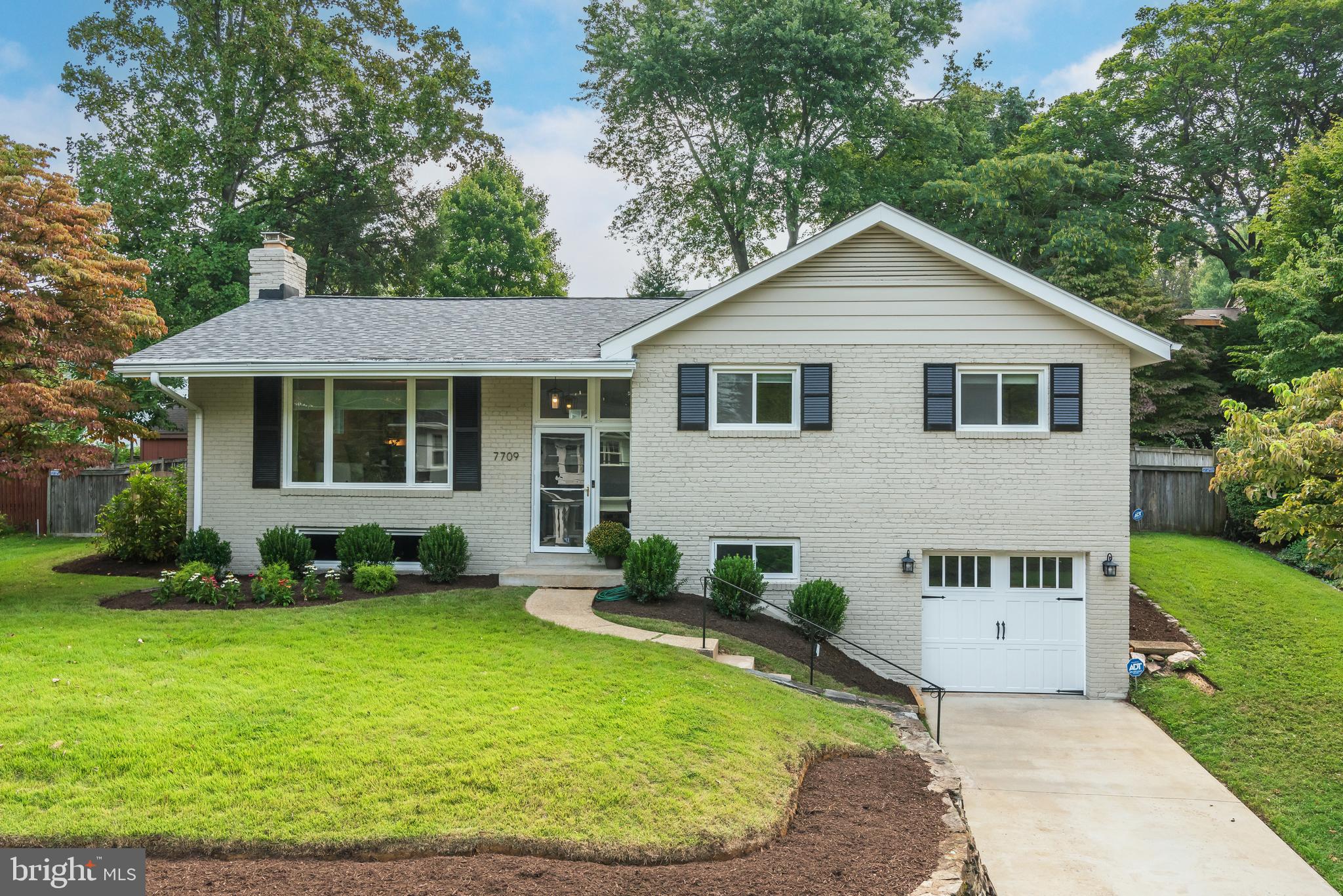 COHASSET - Residential