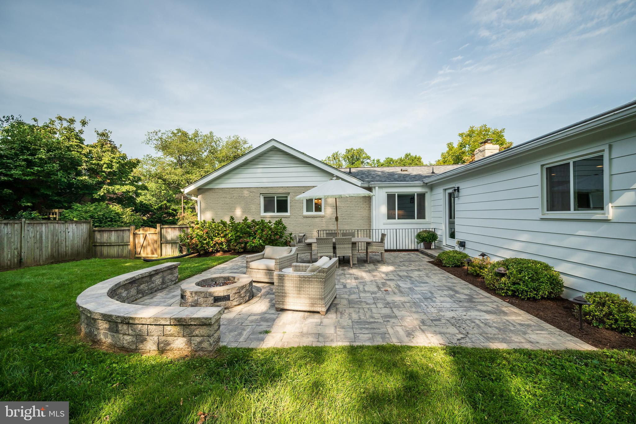 COHASSET - Residential