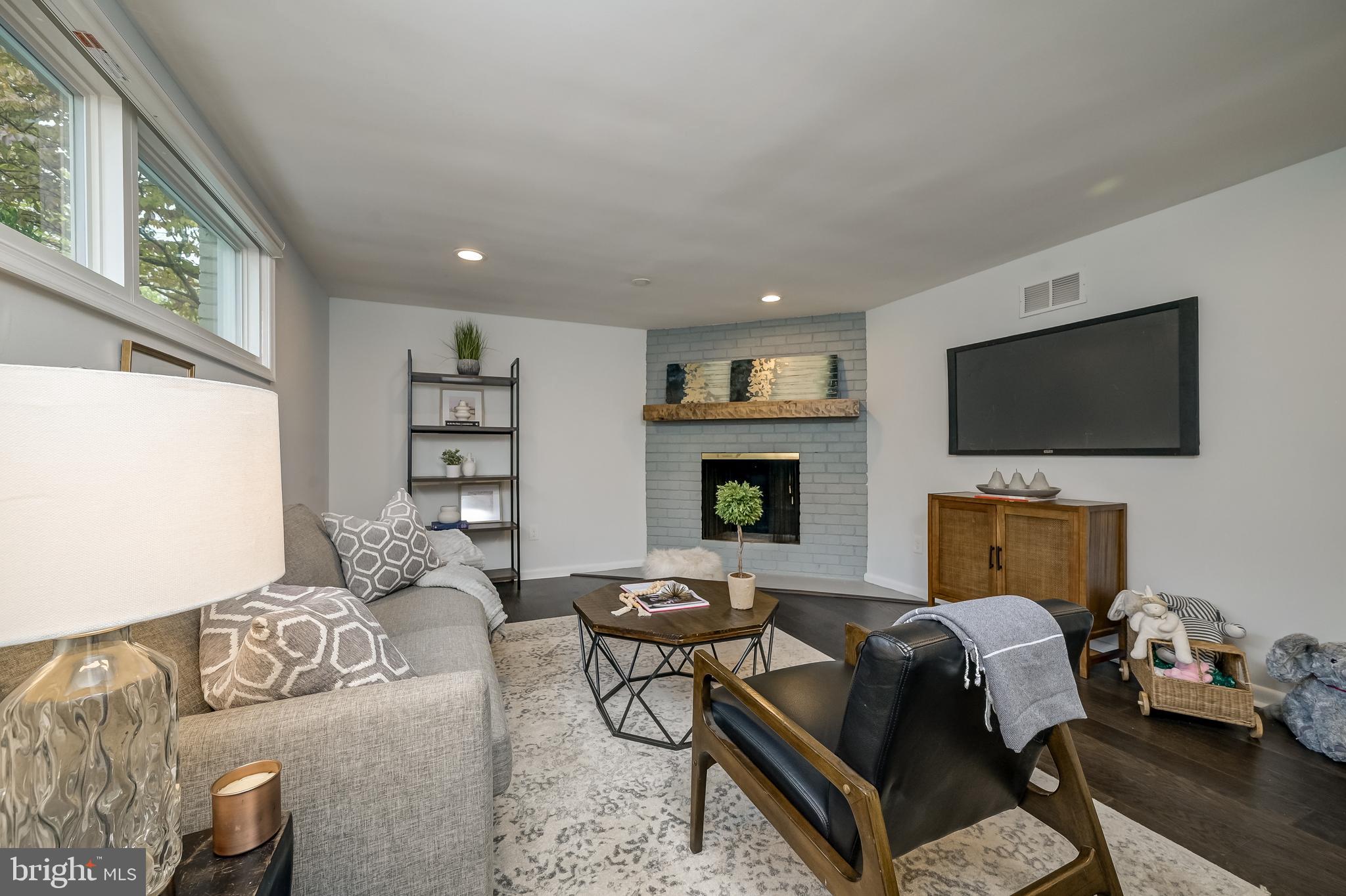 COHASSET - Residential