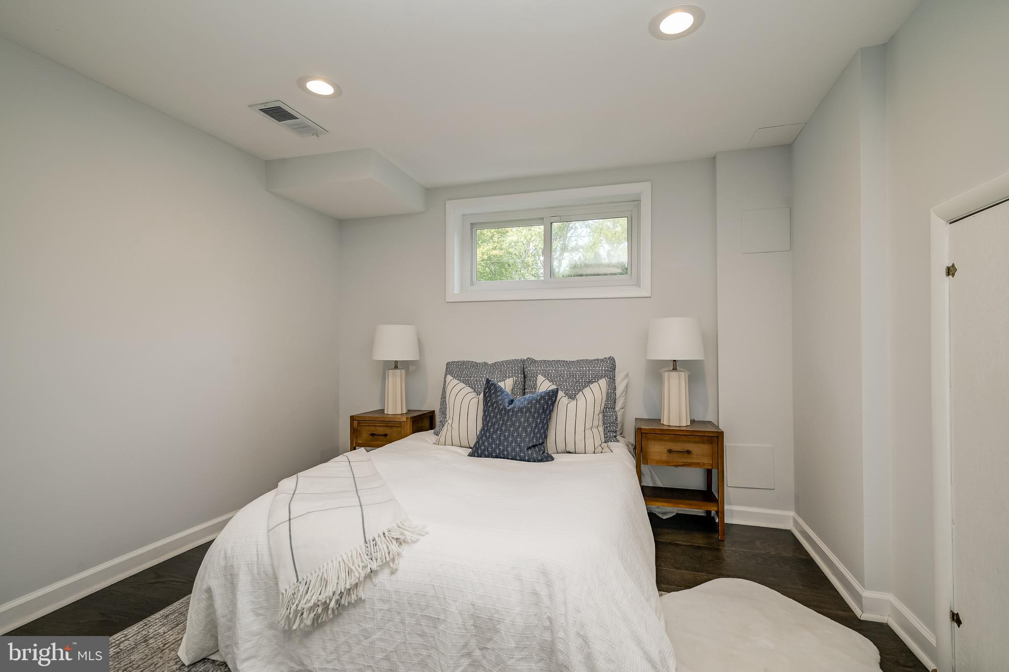 COHASSET - Residential