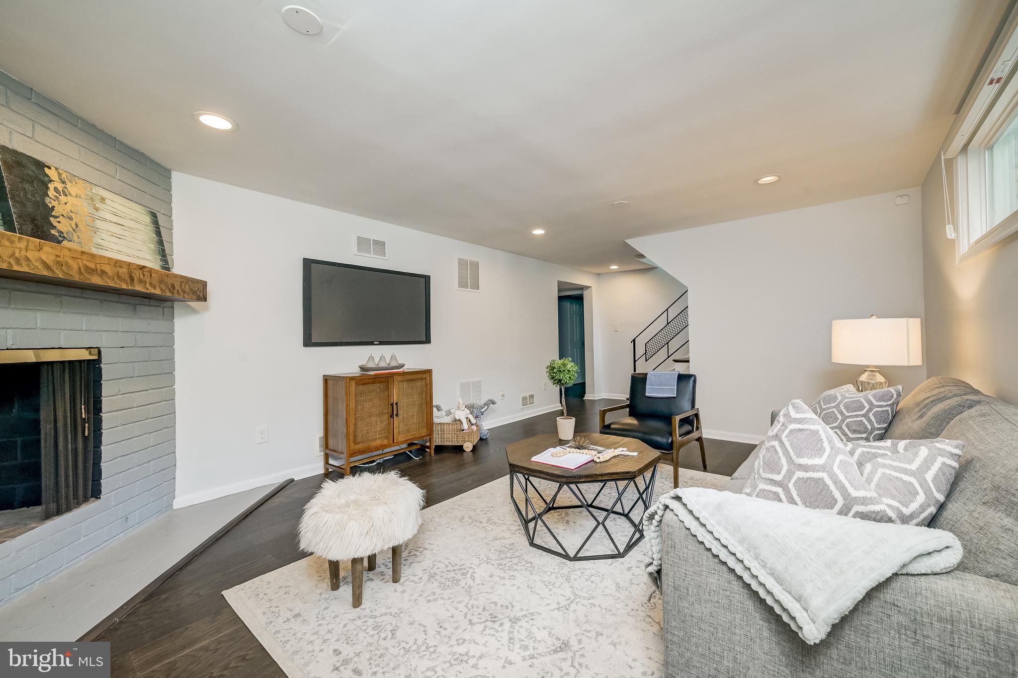 COHASSET - Residential