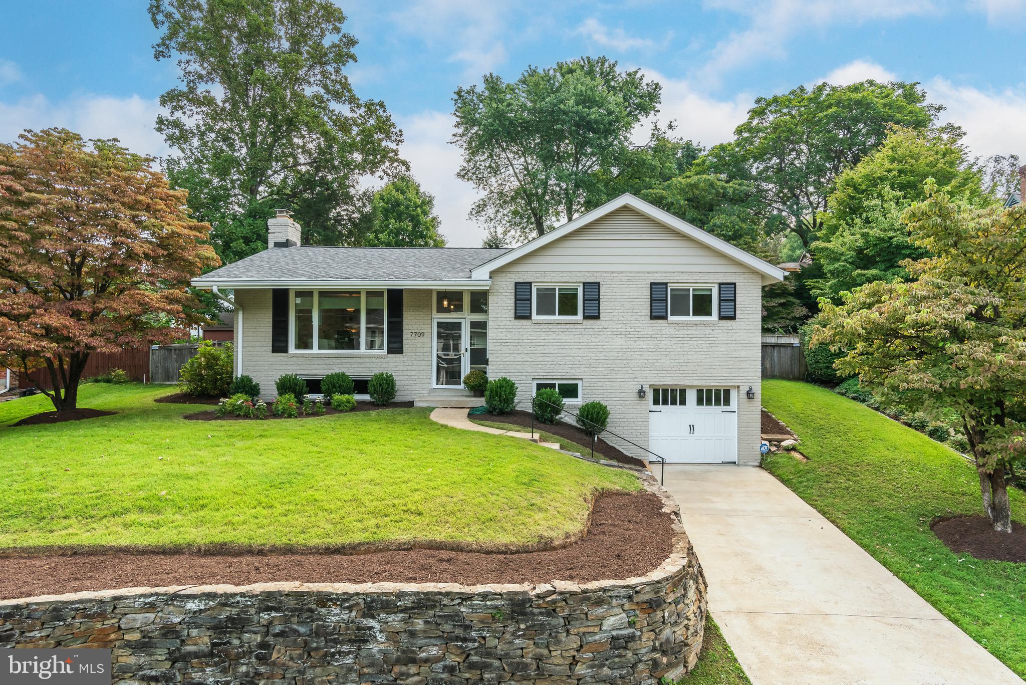 COHASSET - Residential