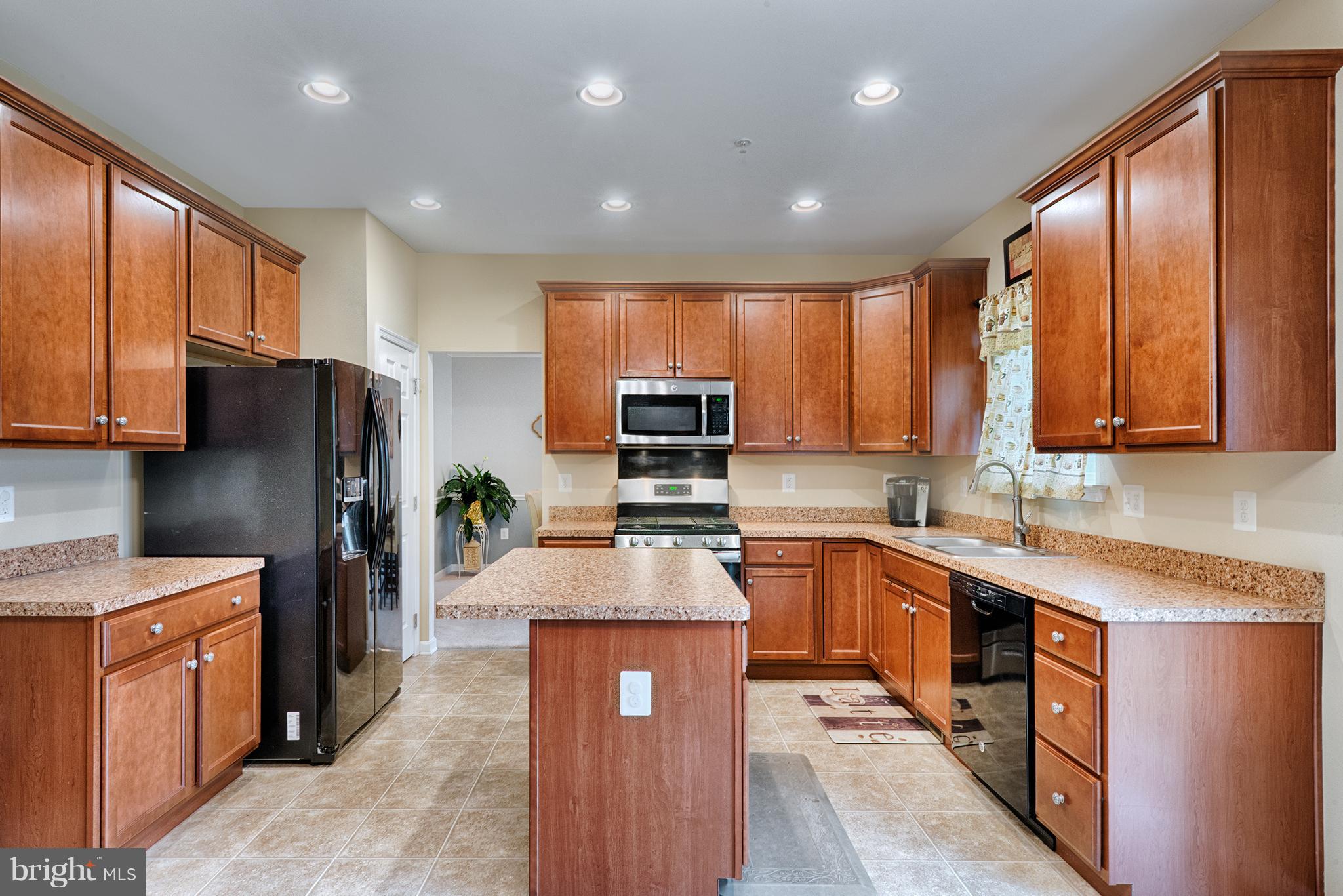 TAMERON WOODS - Residential