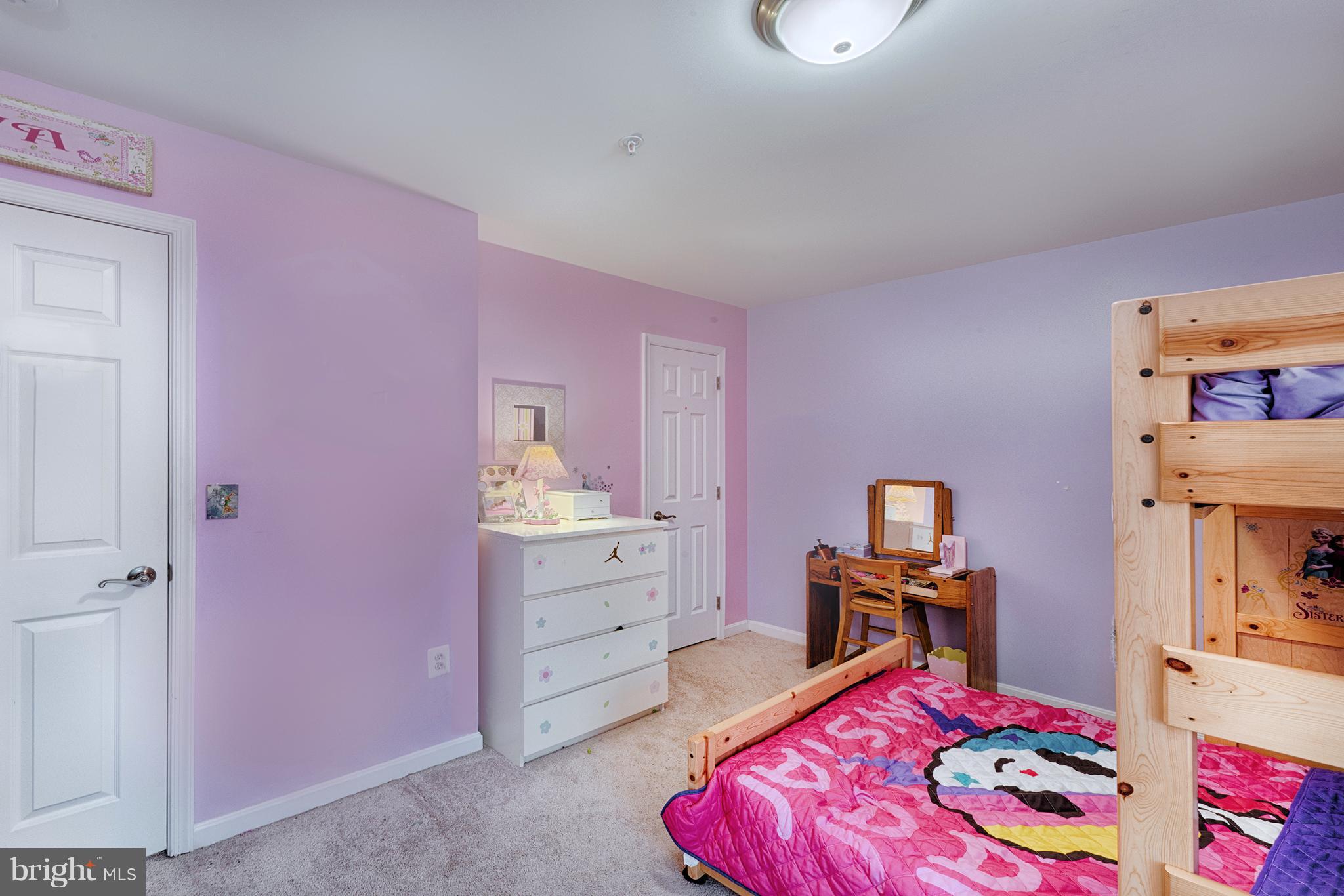 TAMERON WOODS - Residential