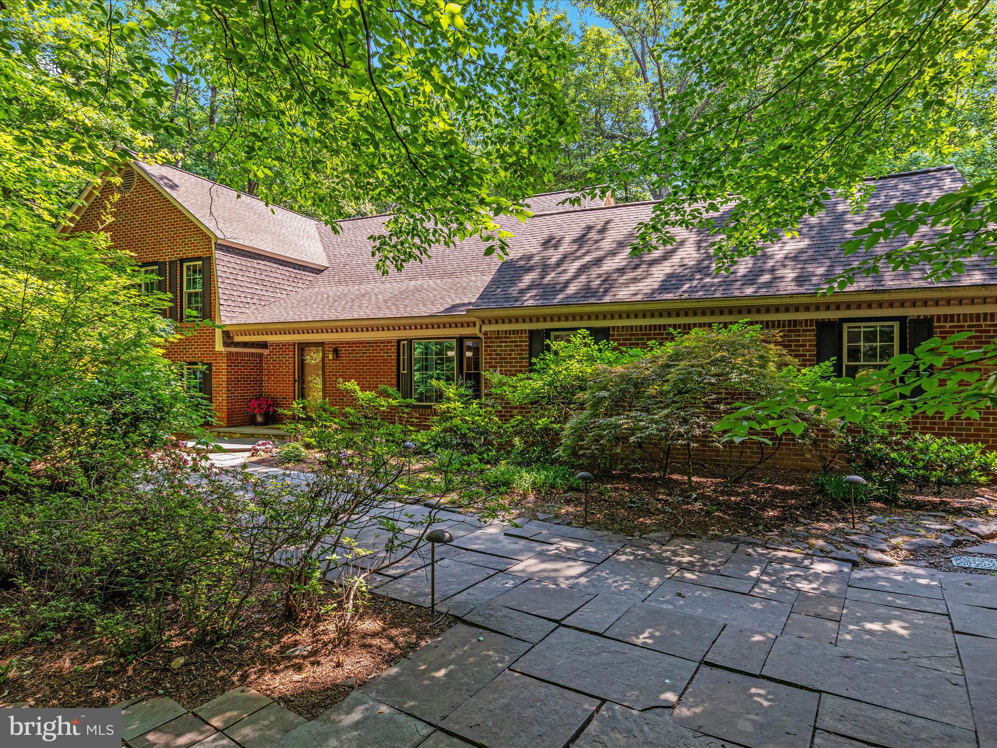 4819 BENTONBROOK DRIVE