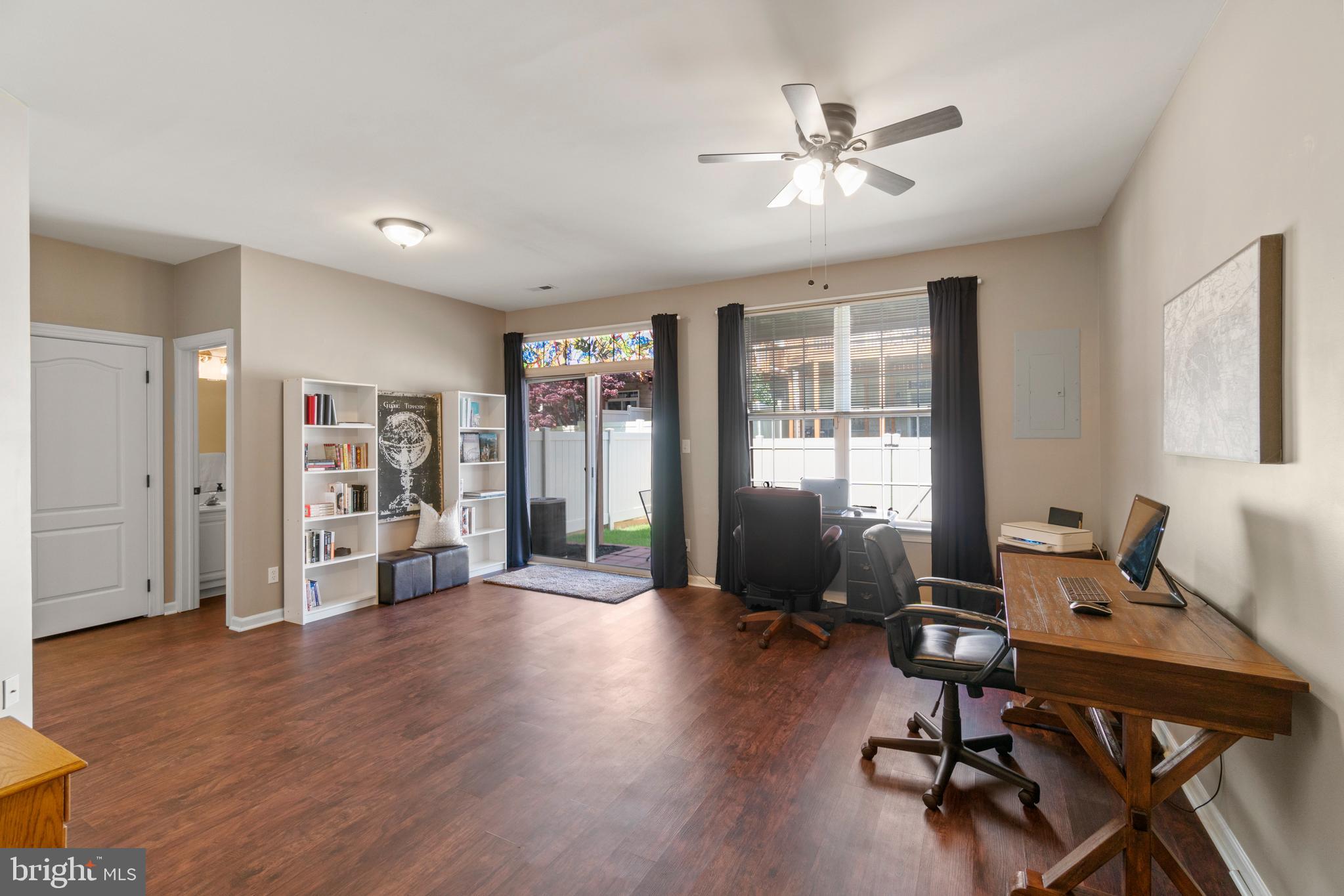 BELMONT BAY - Residential