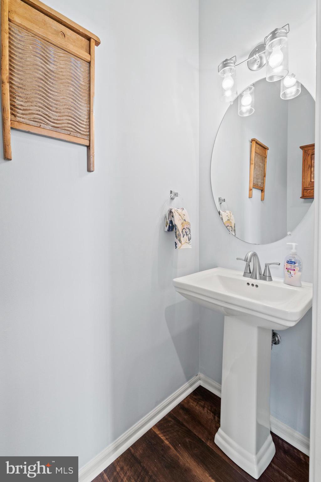 BELMONT BAY - Residential