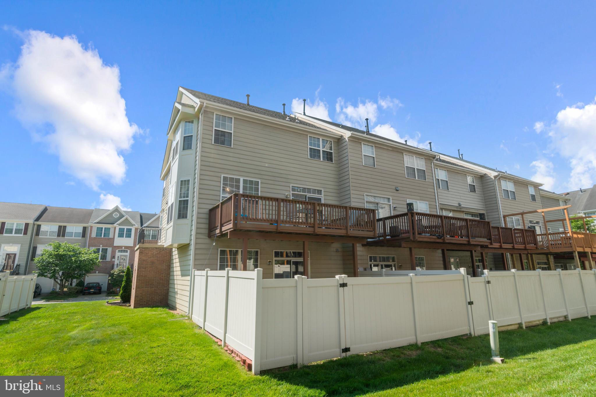 BELMONT BAY - Residential