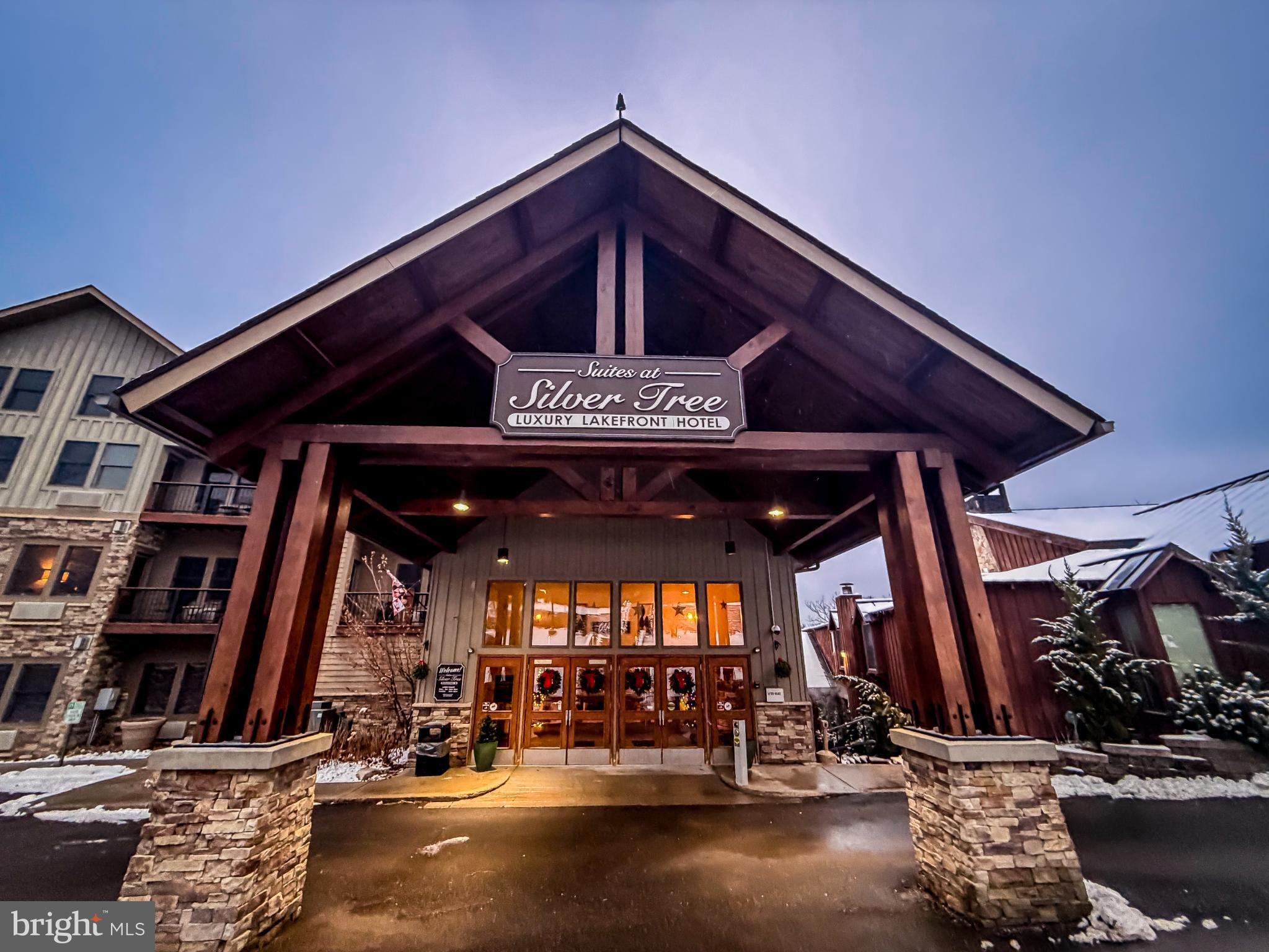 SILVER TREE SUITES - Residential