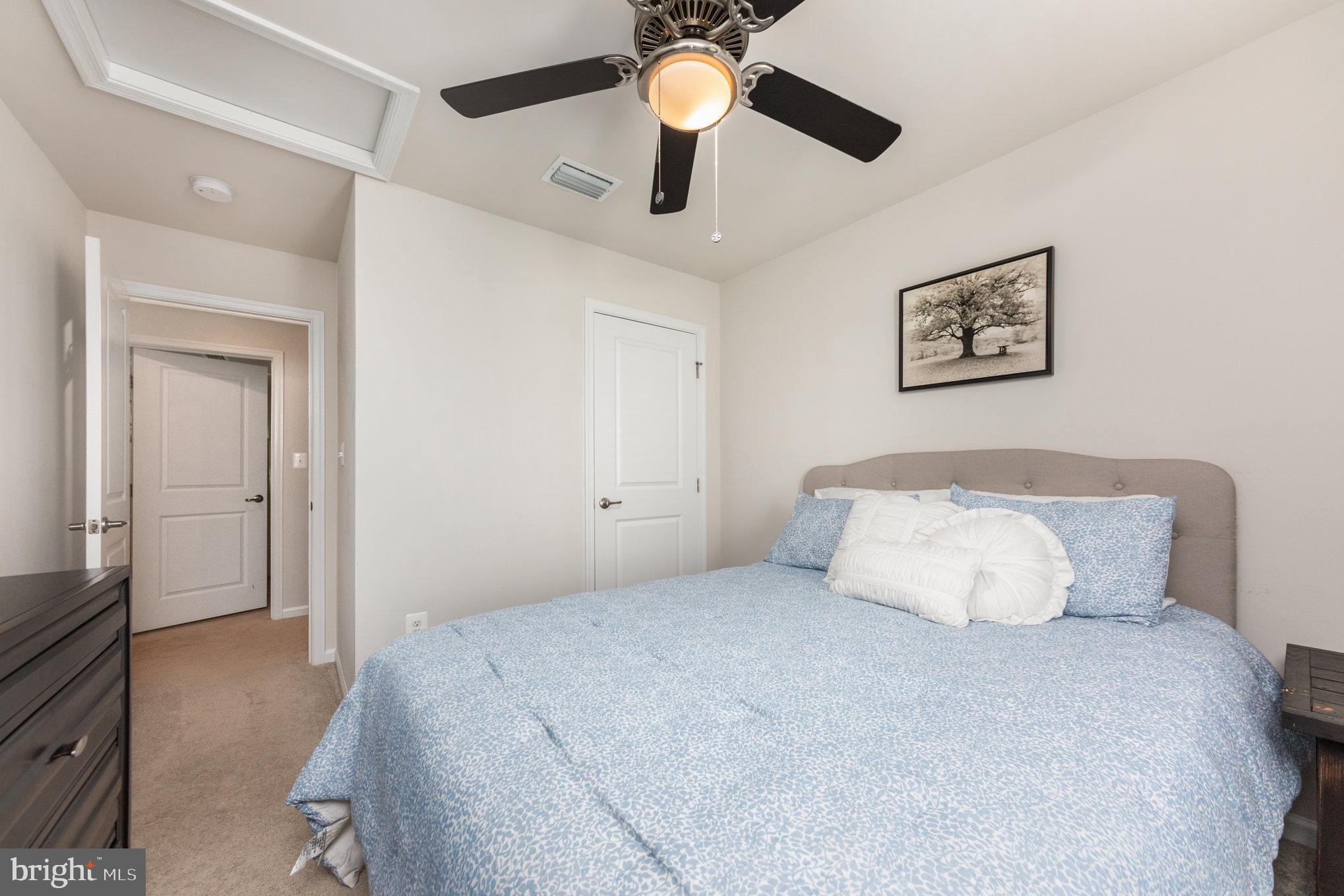 LEE'S PARKE - Residential