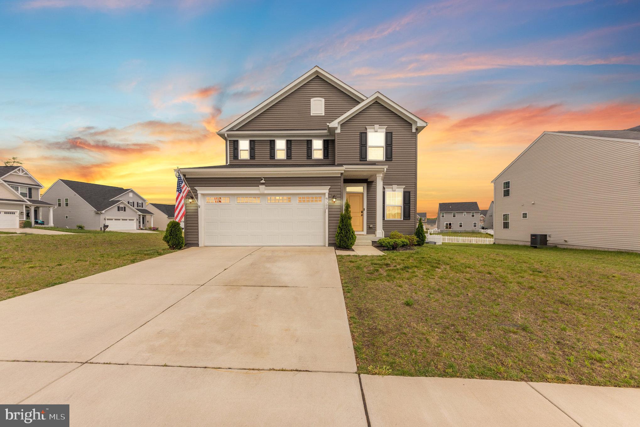 LEE'S PARKE - Residential