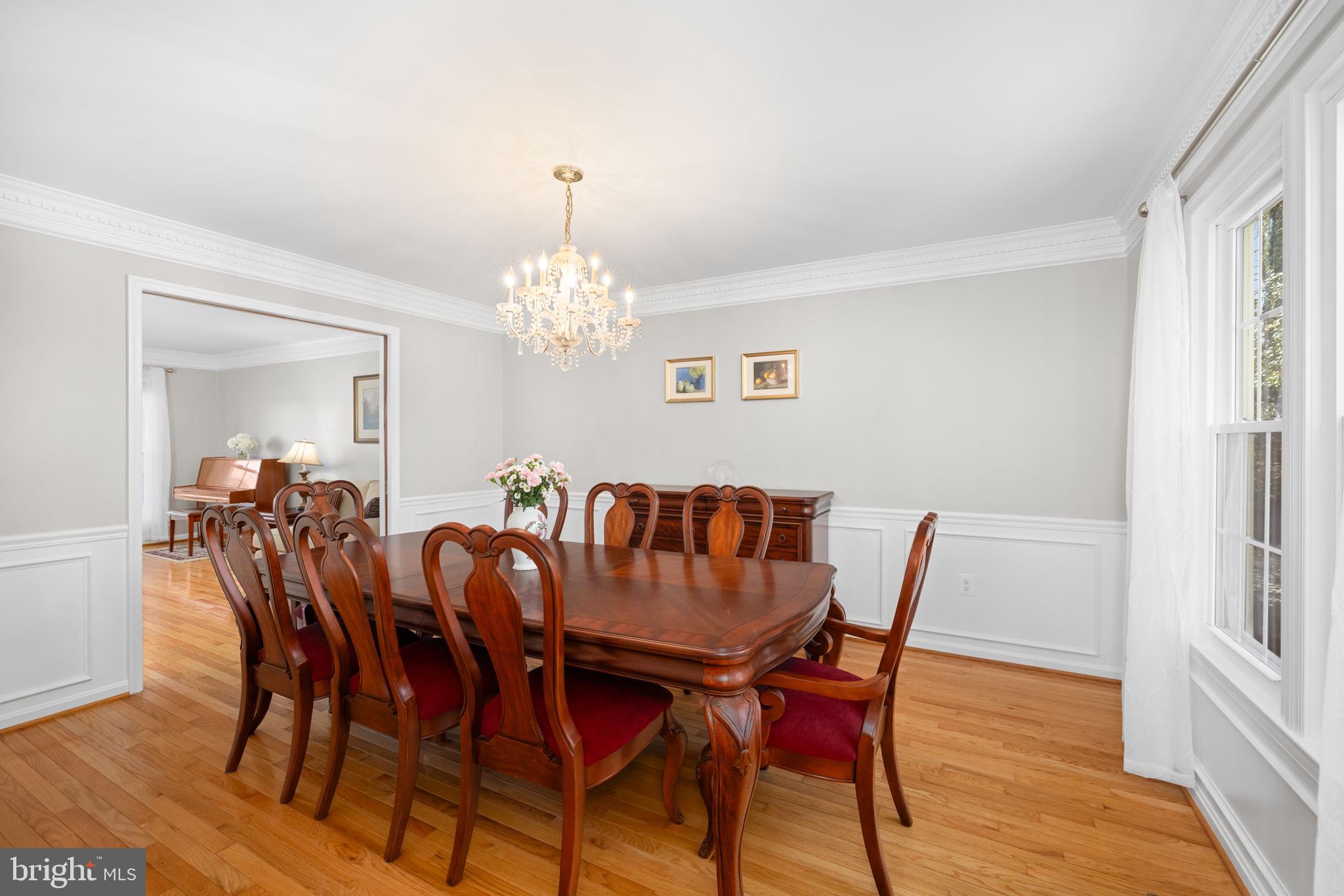 LONGWOOD KNOLLS - Residential