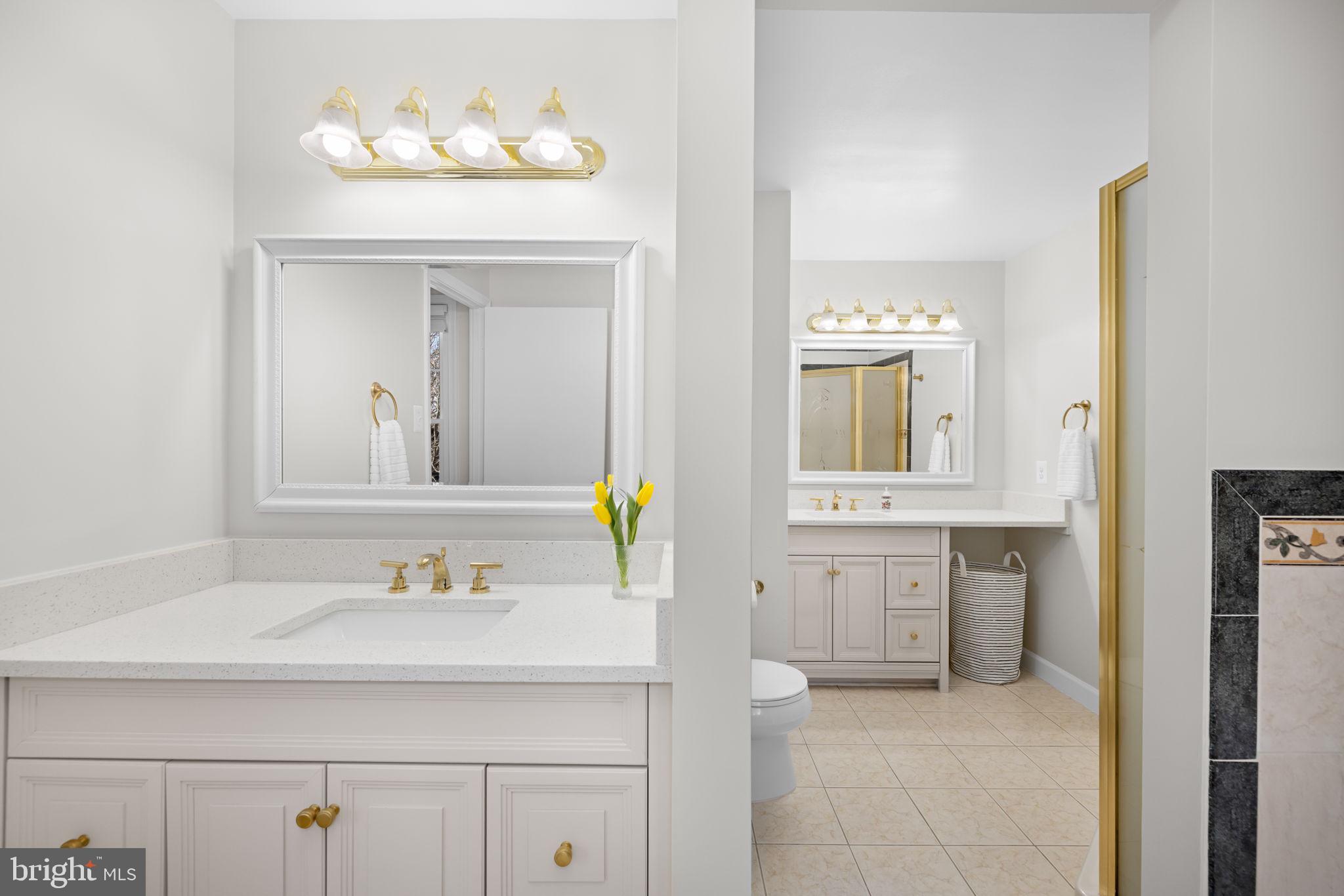 LONGWOOD KNOLLS - Residential