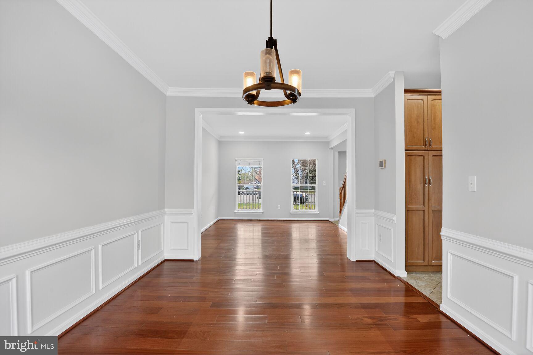 BLOOMS CROSSING - Residential