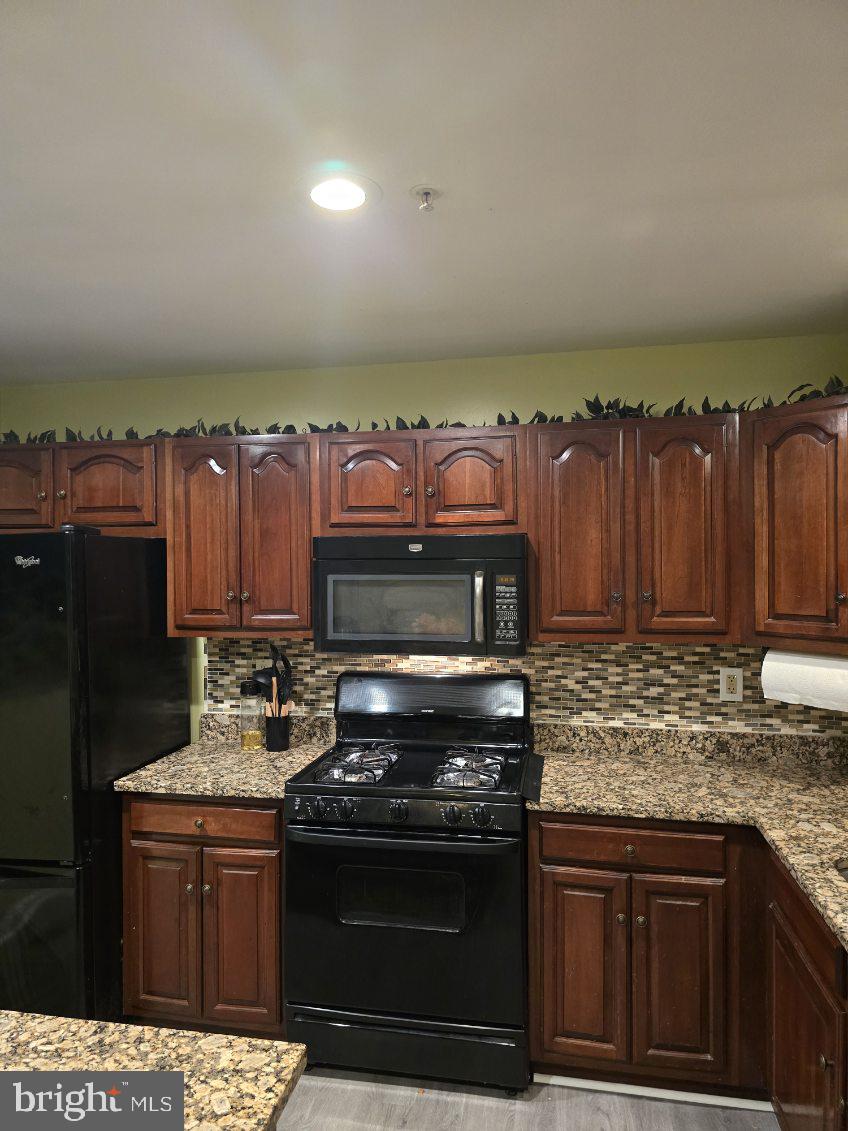 217 FERRING COURT