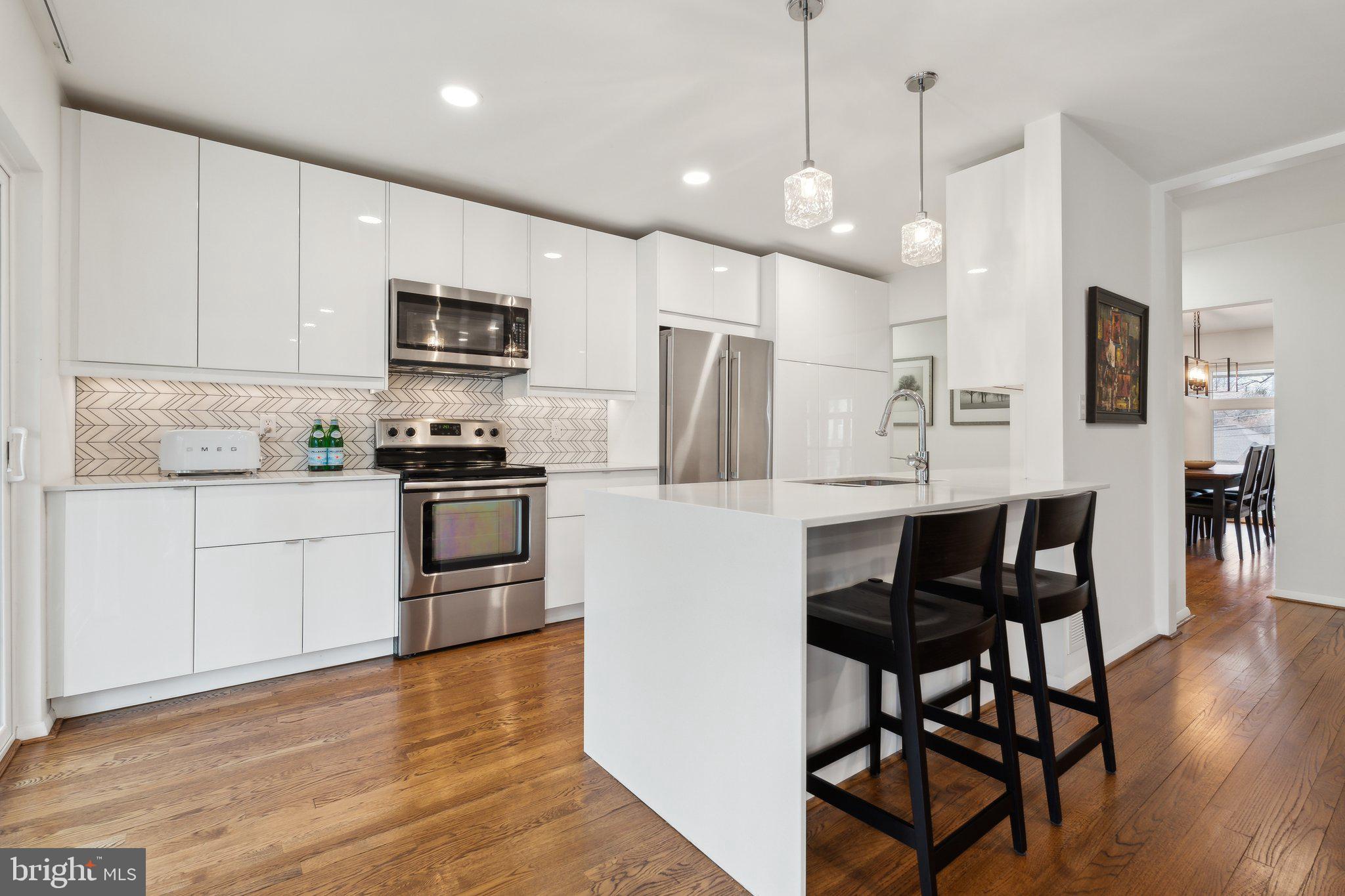 MANOR PARK - Residential