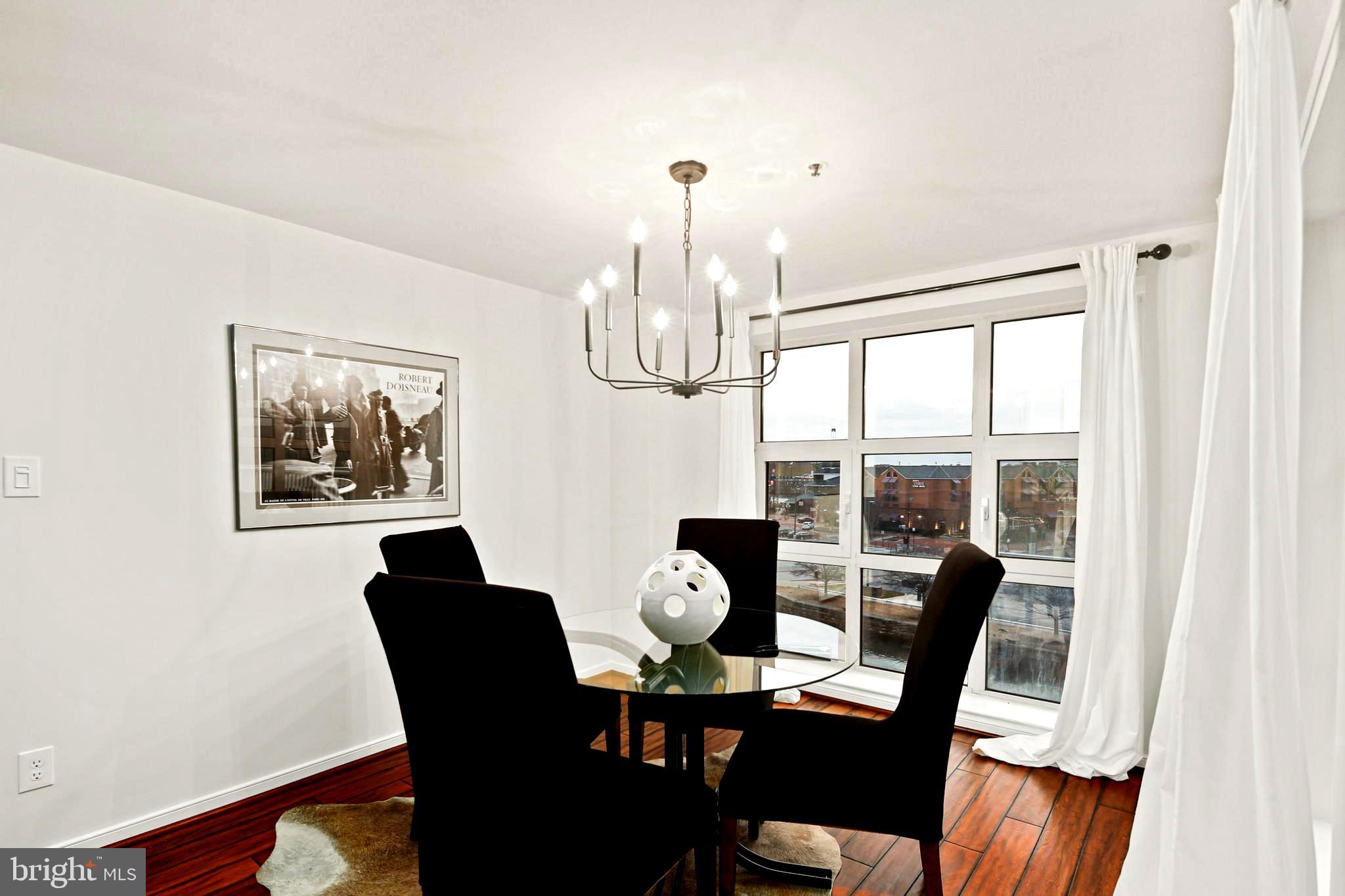 SCARLETT PLACE - Residential