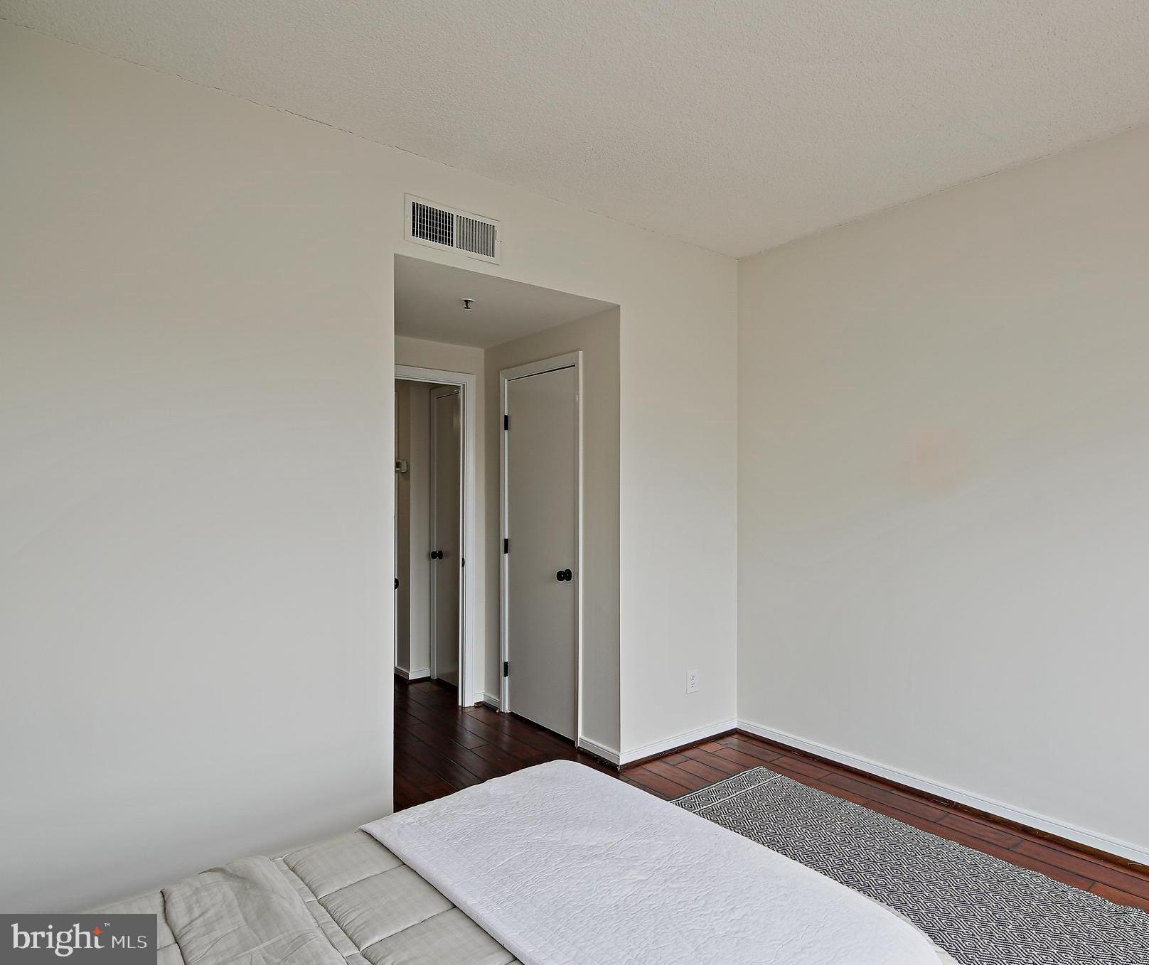 SCARLETT PLACE - Residential