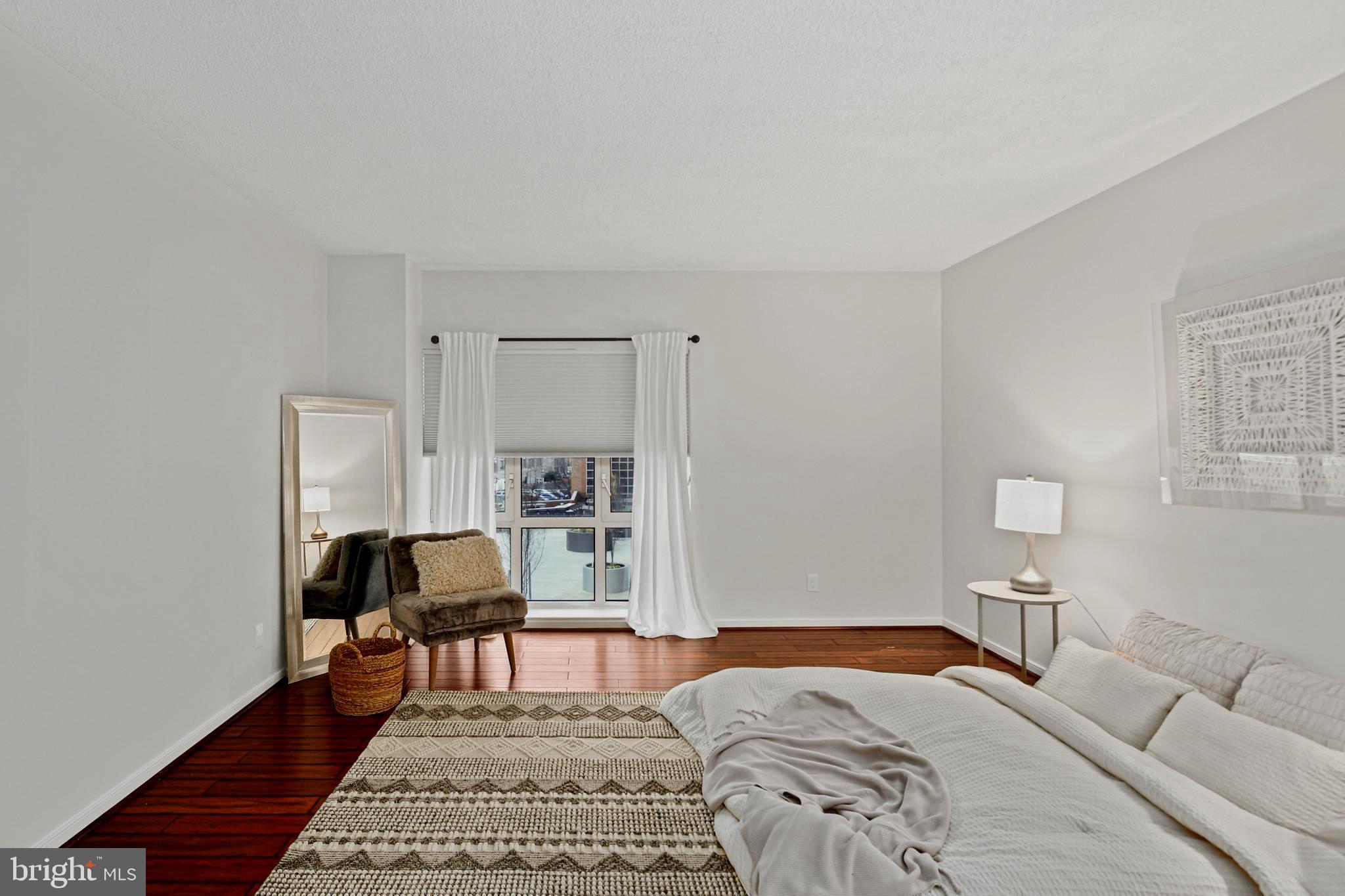 SCARLETT PLACE - Residential