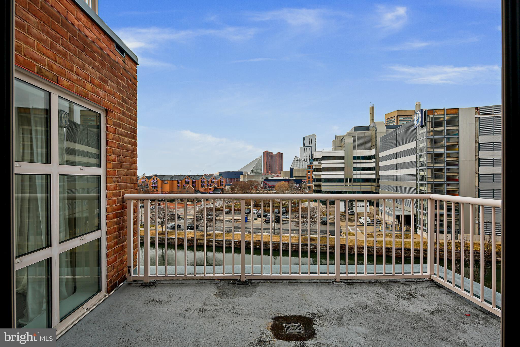 SCARLETT PLACE - Residential