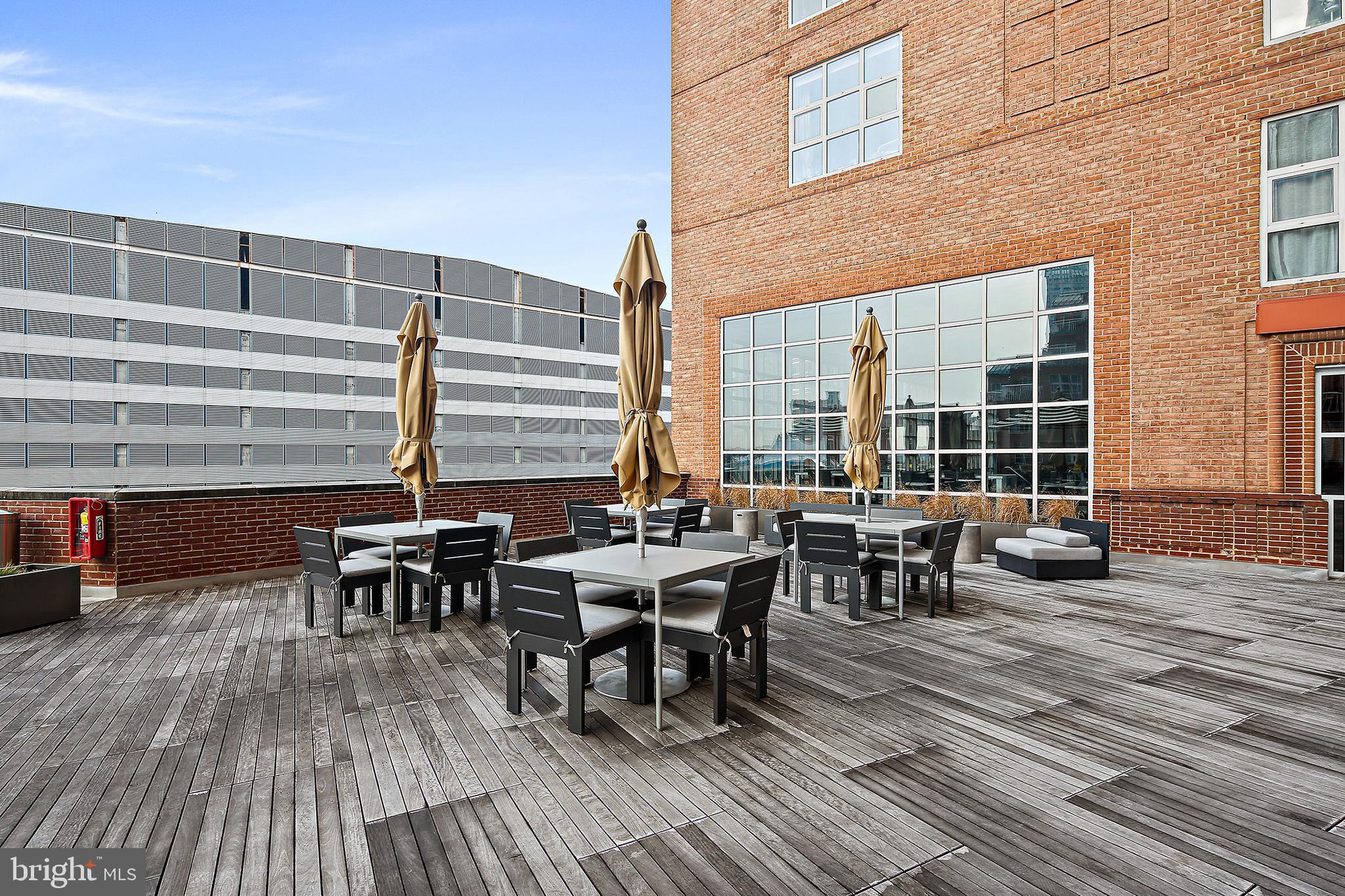 SCARLETT PLACE - Residential