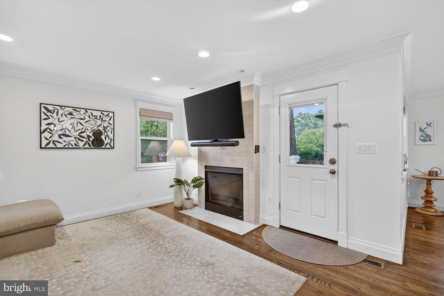 MILBURN TERRACE - Residential