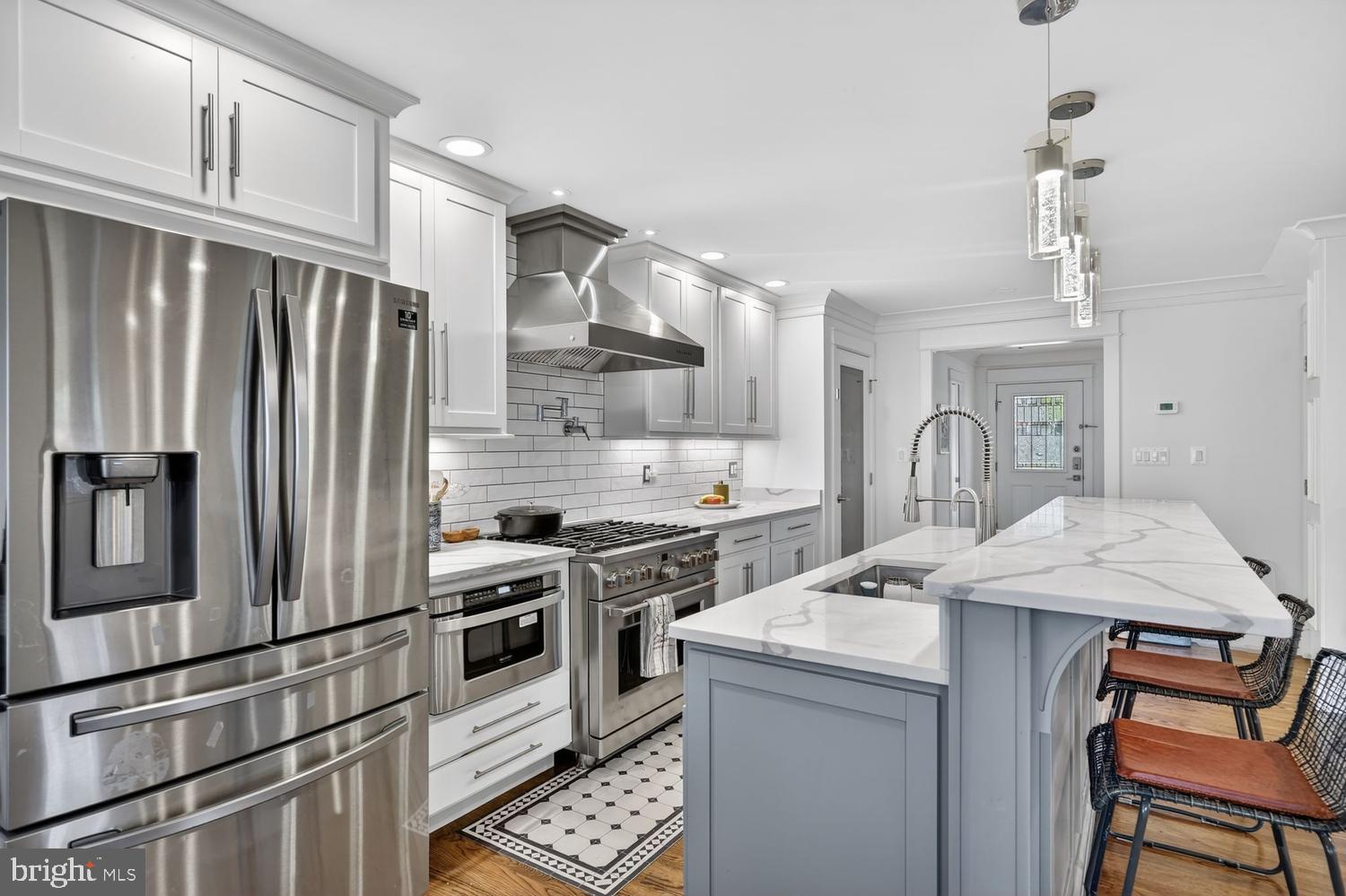 MILBURN TERRACE - Residential