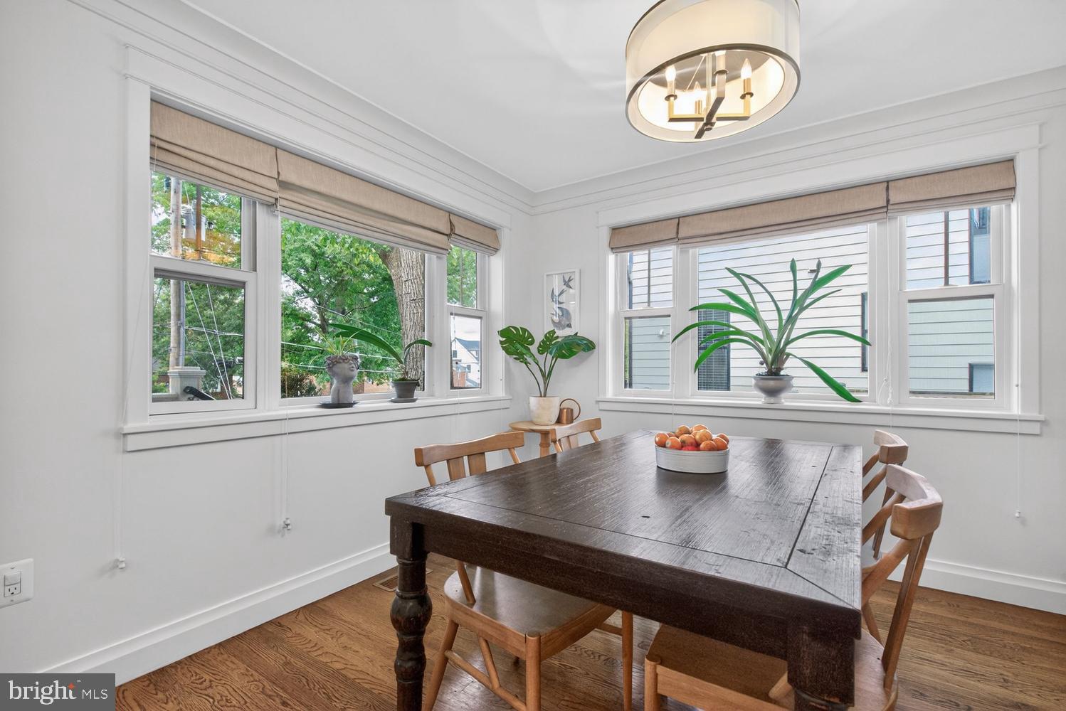 MILBURN TERRACE - Residential