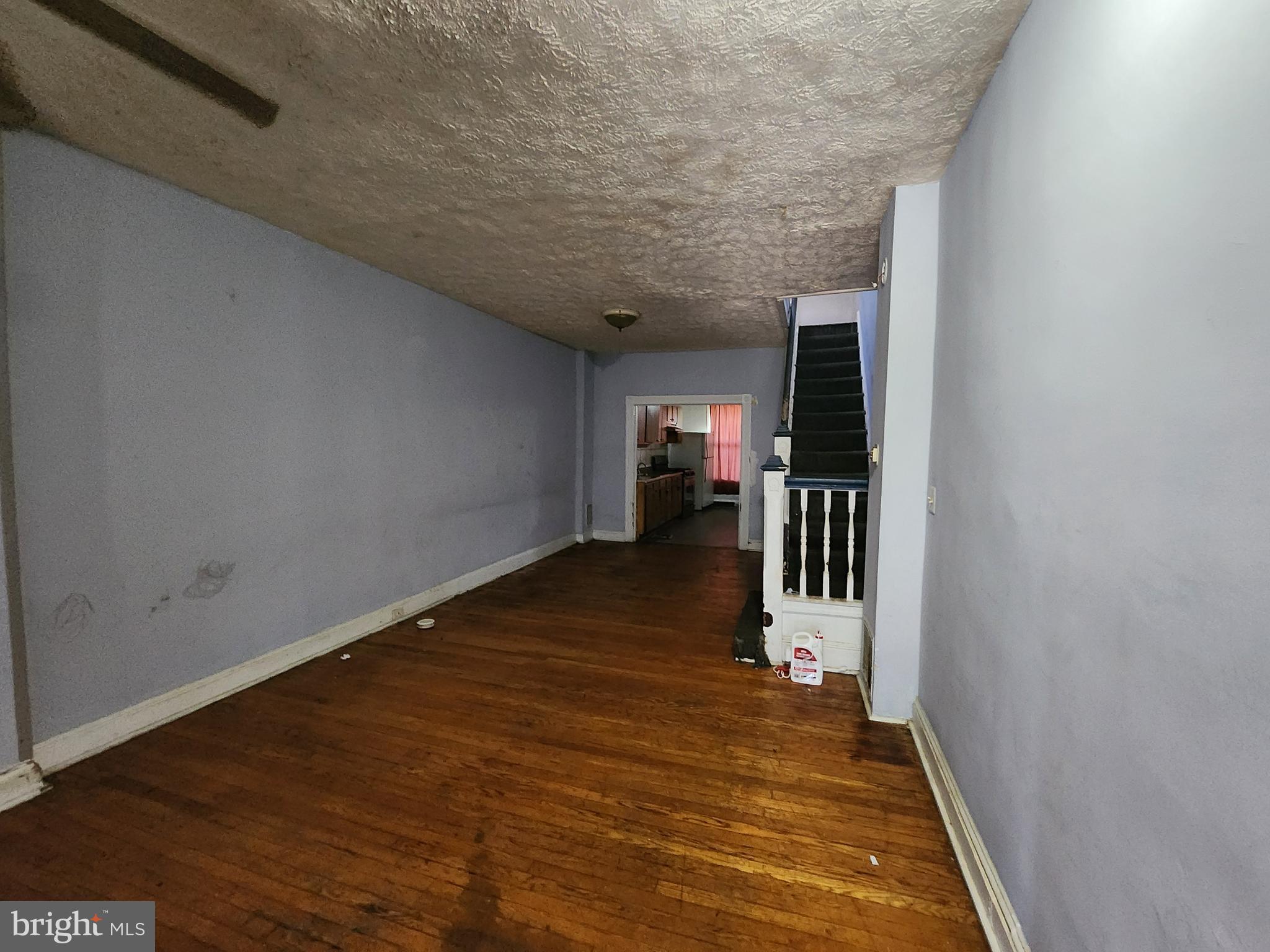 2934 E FAYETTE STREET