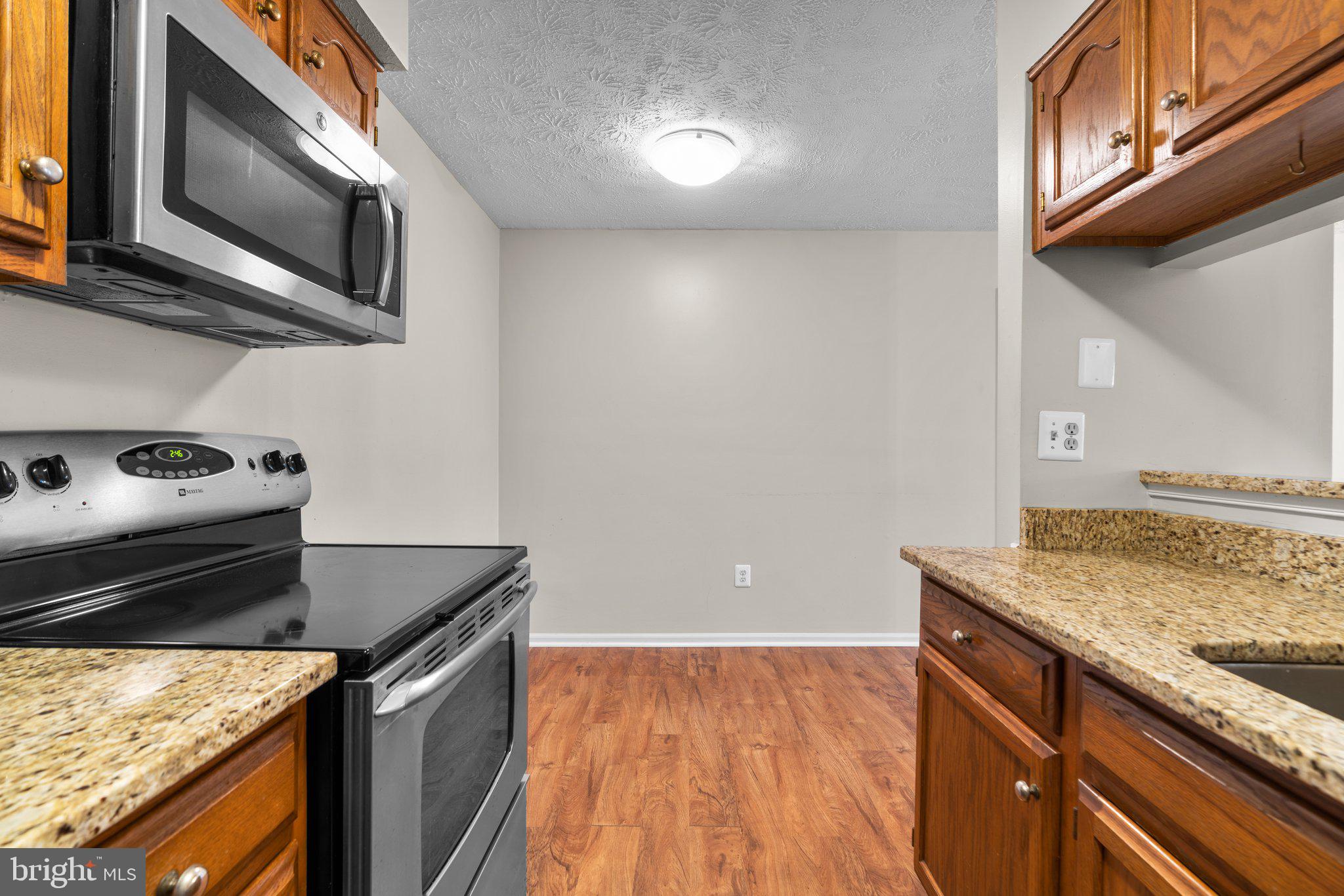 ROCKBURN COMMONS III - Residential