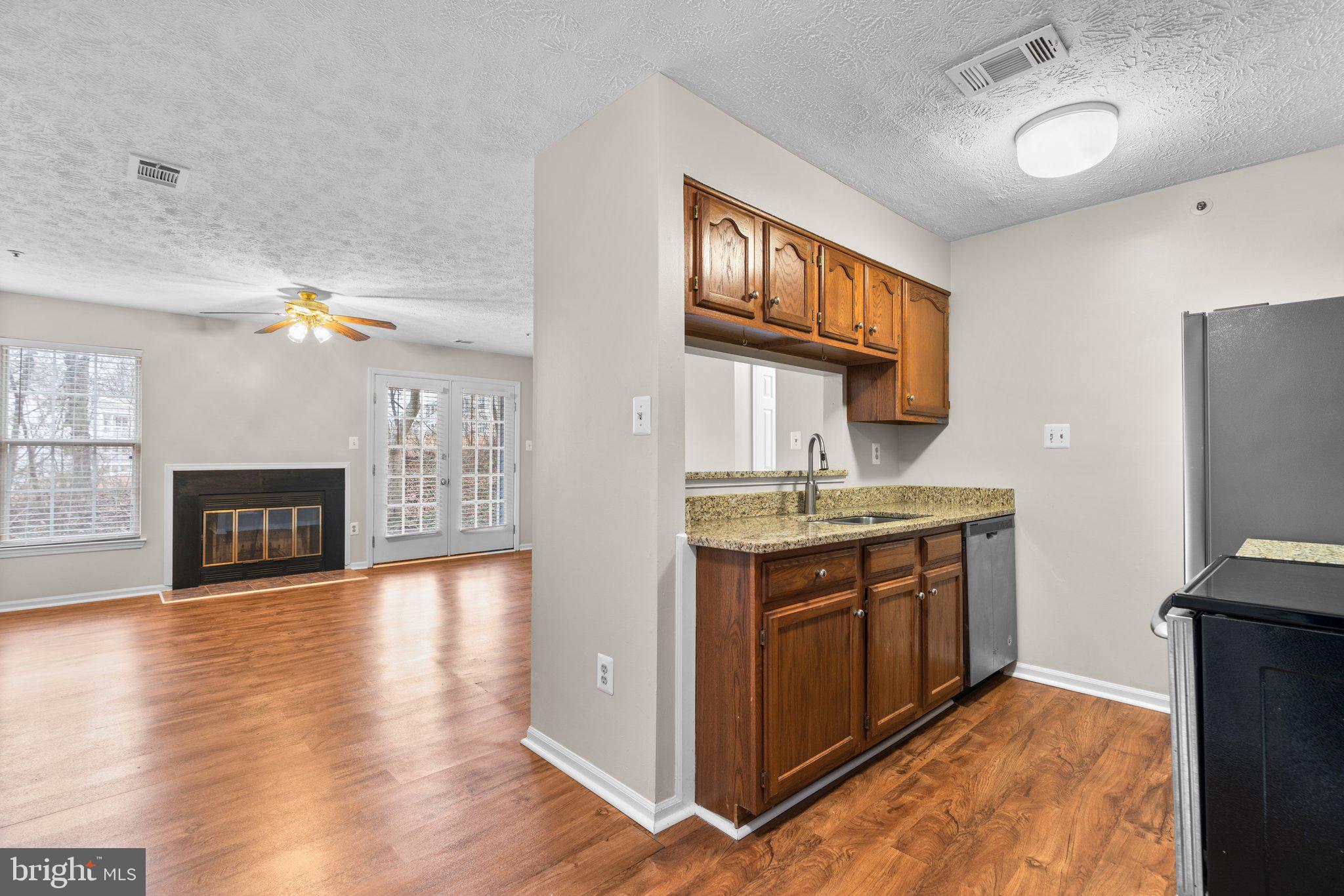 ROCKBURN COMMONS III - Residential