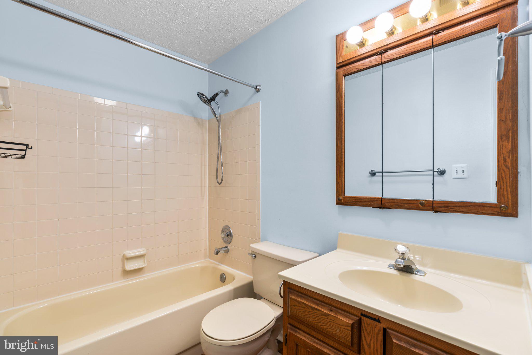 ROCKBURN COMMONS III - Residential