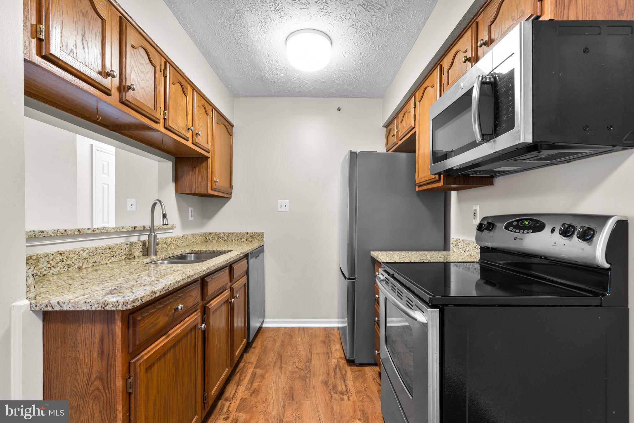 ROCKBURN COMMONS III - Residential