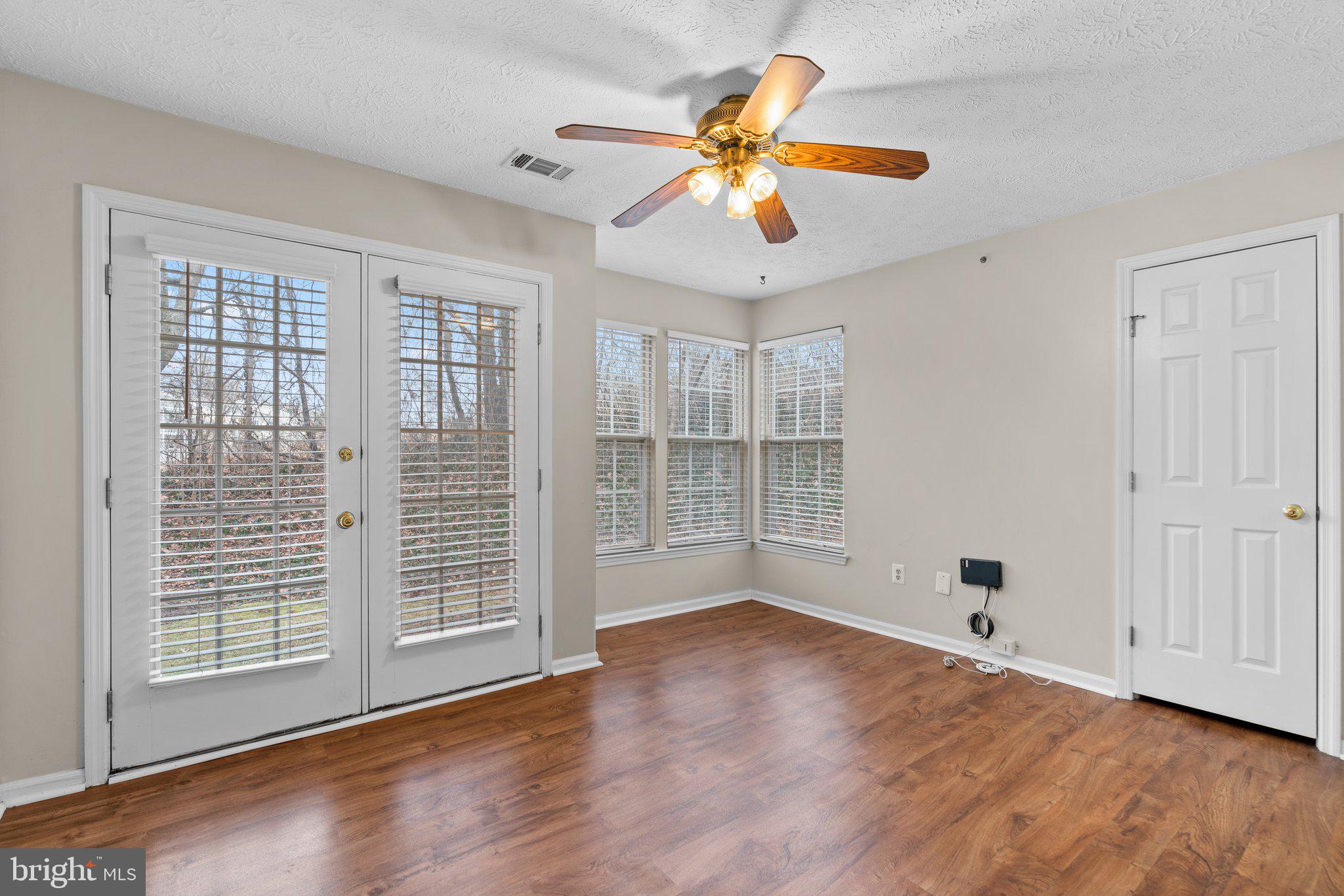 ROCKBURN COMMONS III - Residential