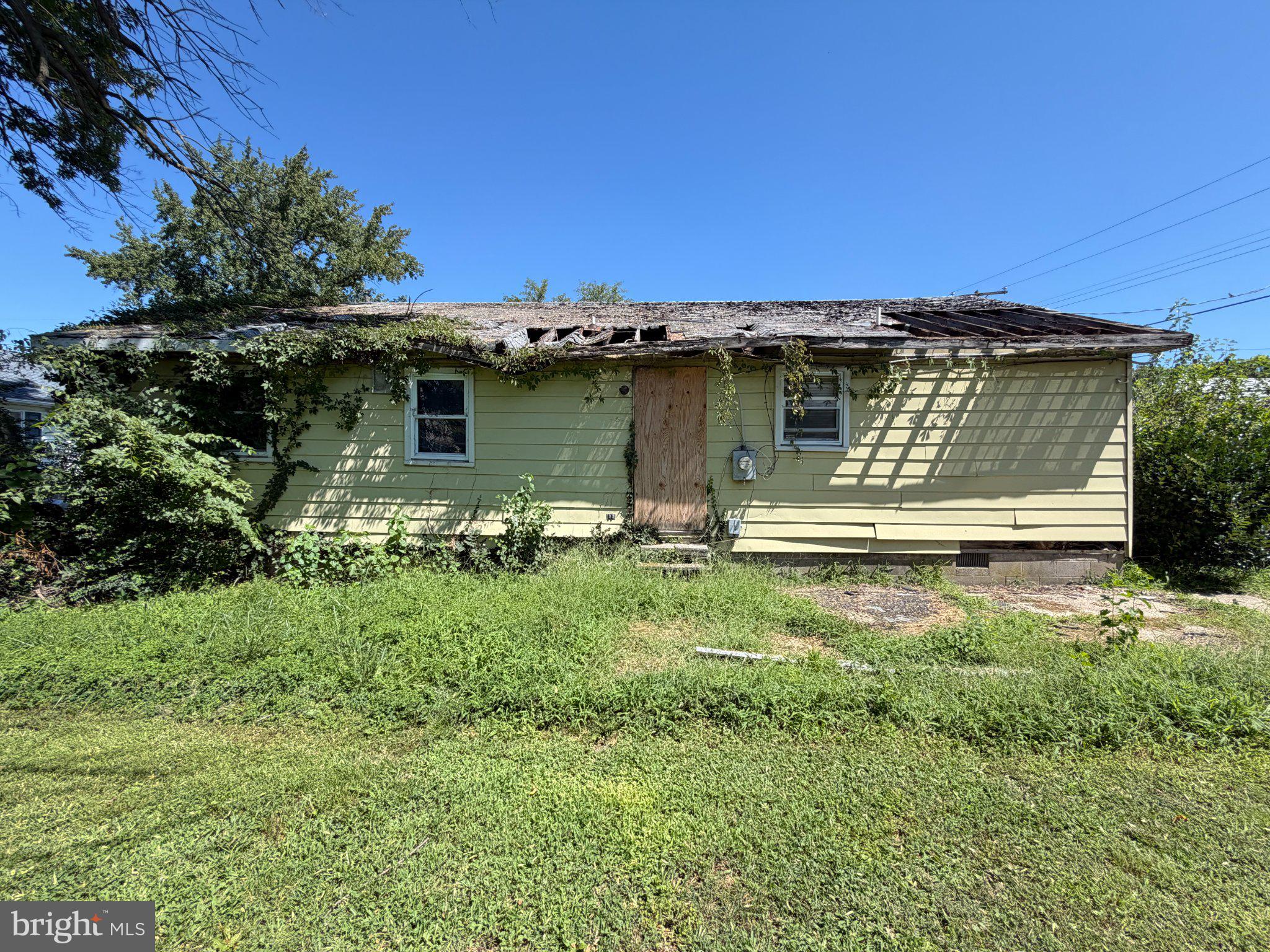 703 HIGH STREET