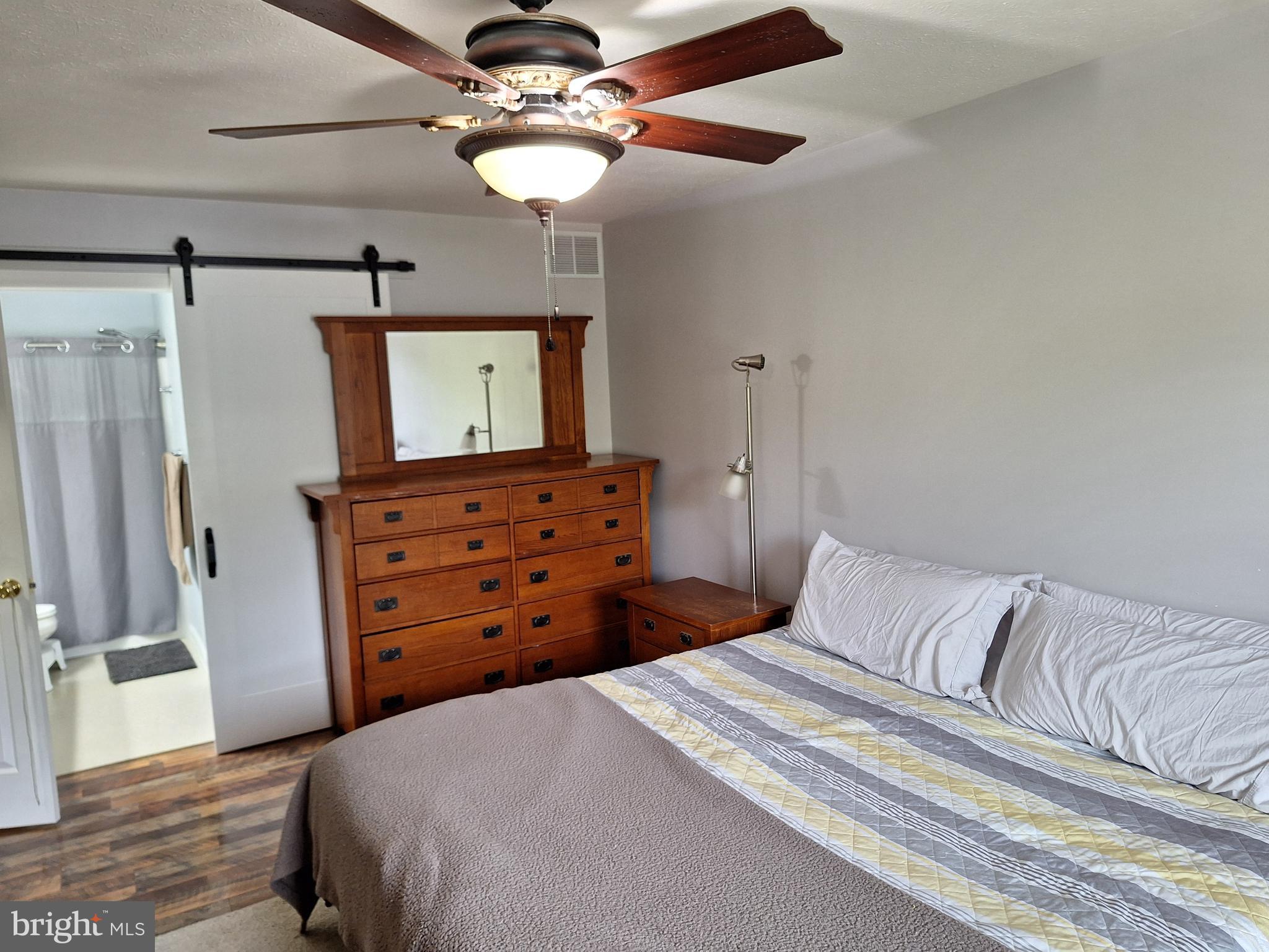 SUMMIT HILLS - Residential