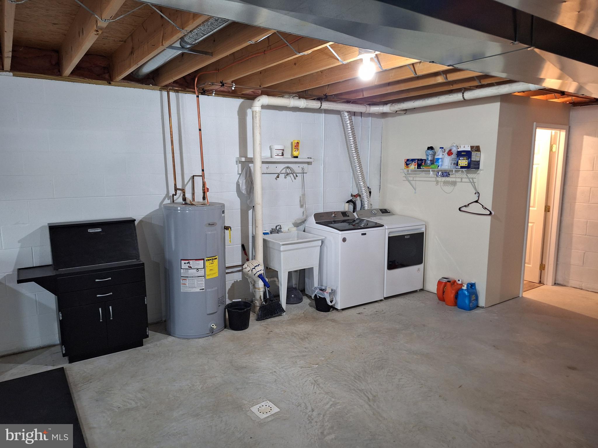 SUMMIT HILLS - Residential