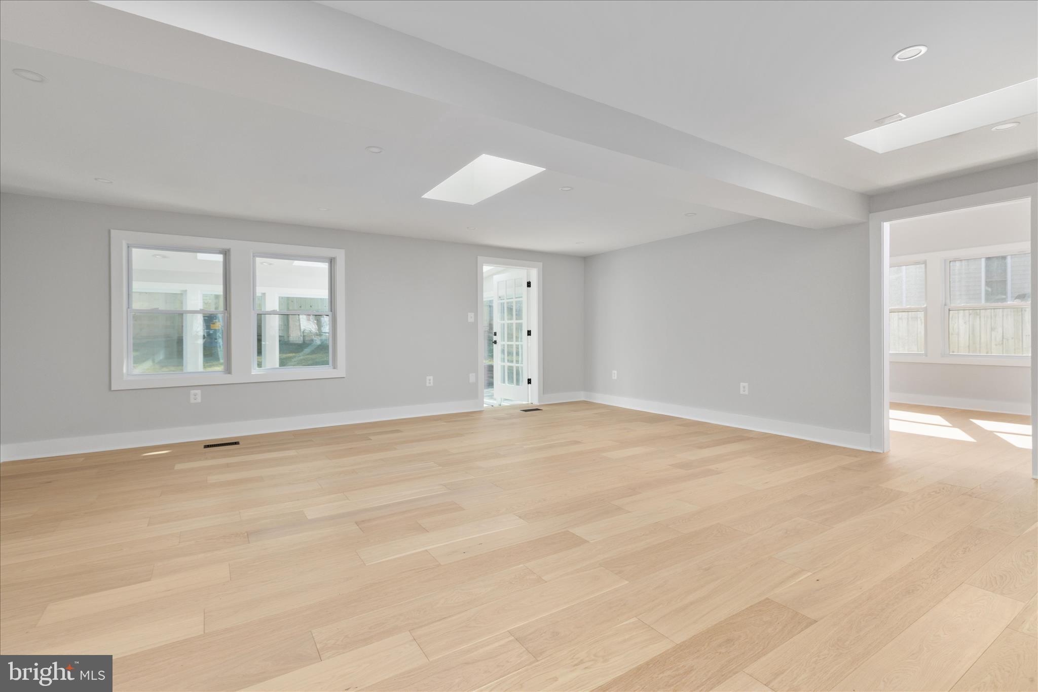 HOLMES RUN WOODS WEST - Residential