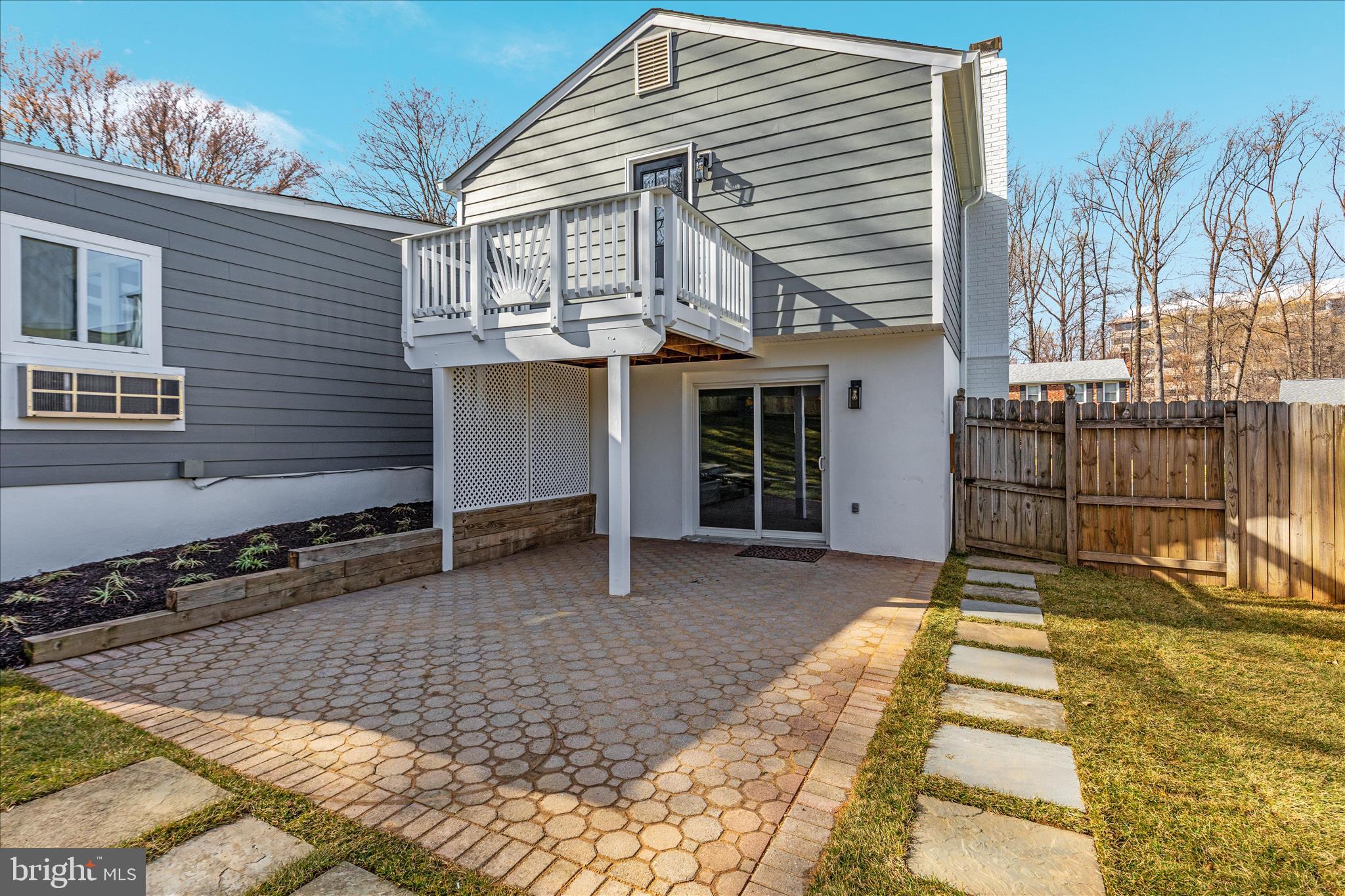 HOLMES RUN WOODS WEST - Residential