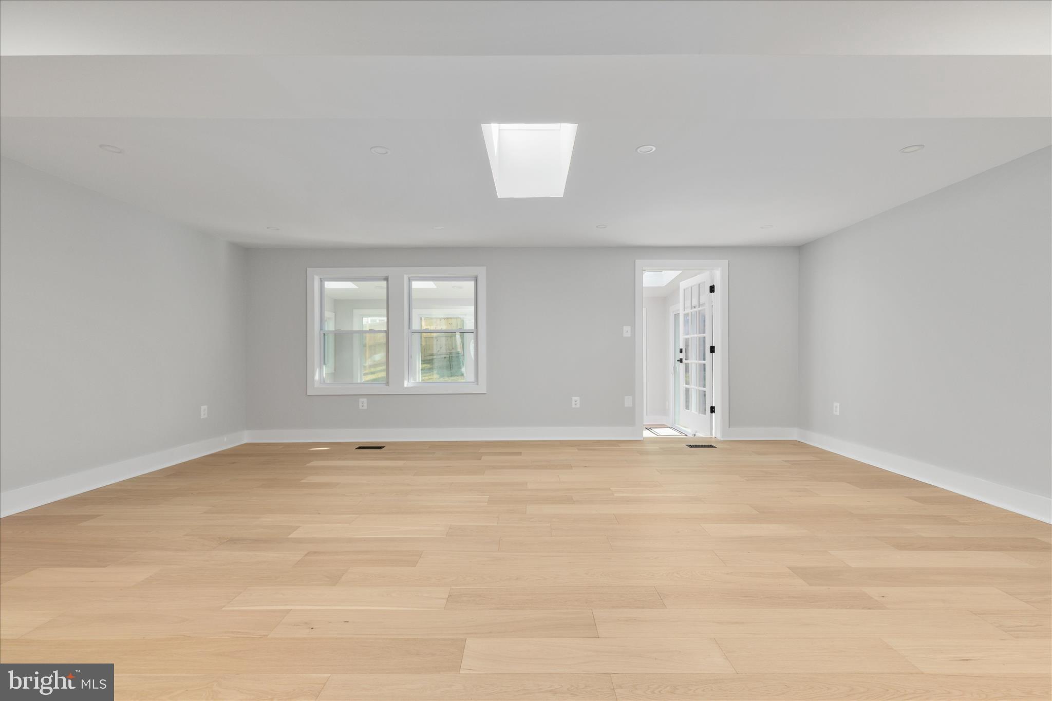 HOLMES RUN WOODS WEST - Residential