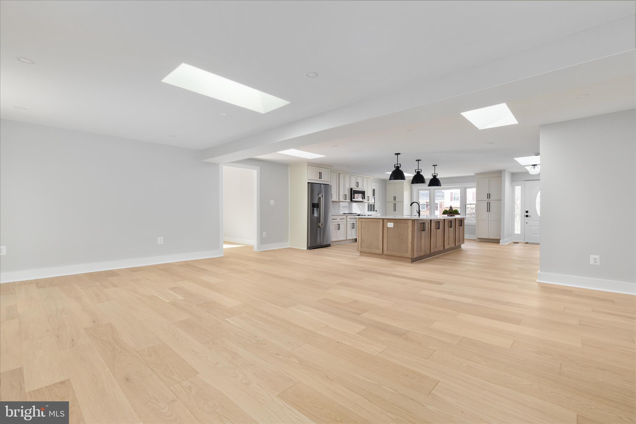 HOLMES RUN WOODS WEST - Residential