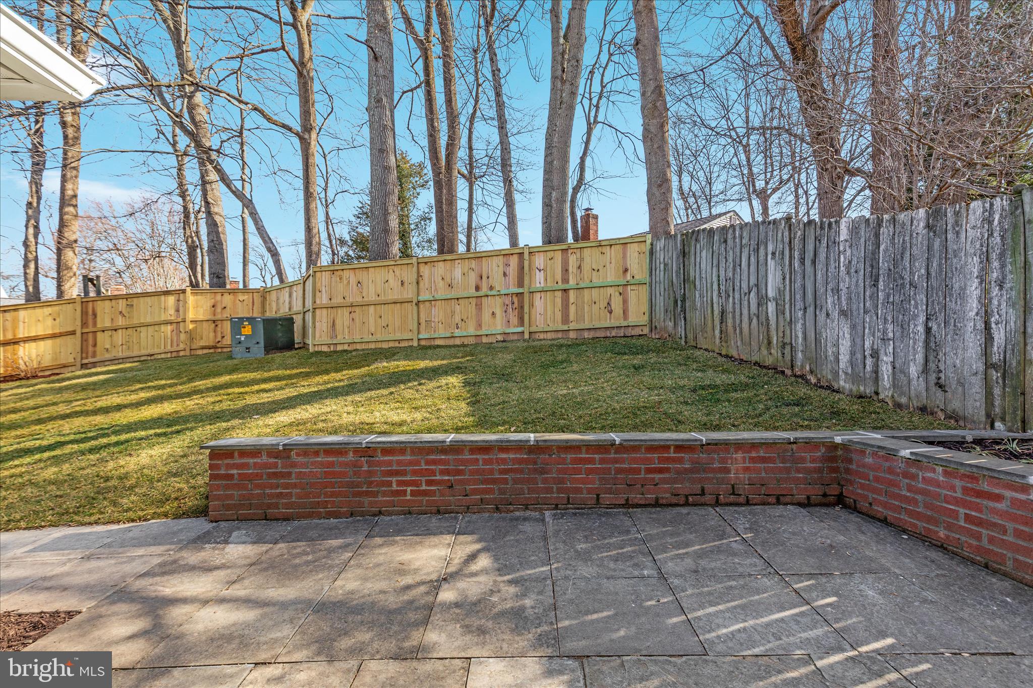 HOLMES RUN WOODS WEST - Residential