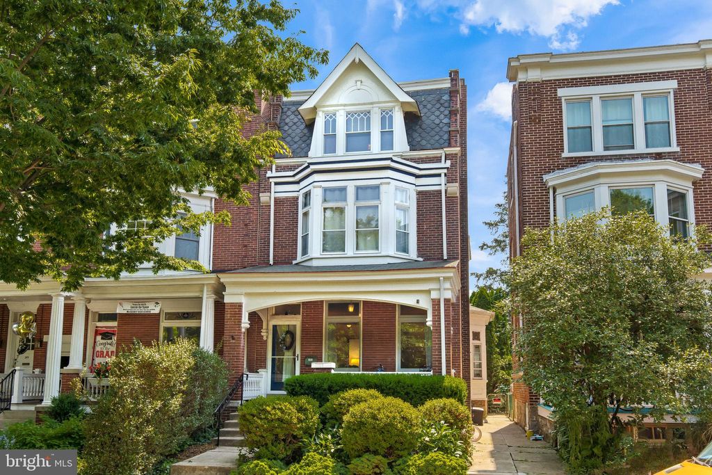 Photo of 345 N WEST END AVE, LANCASTER, PA 17603 (MLS # PALA2035688)