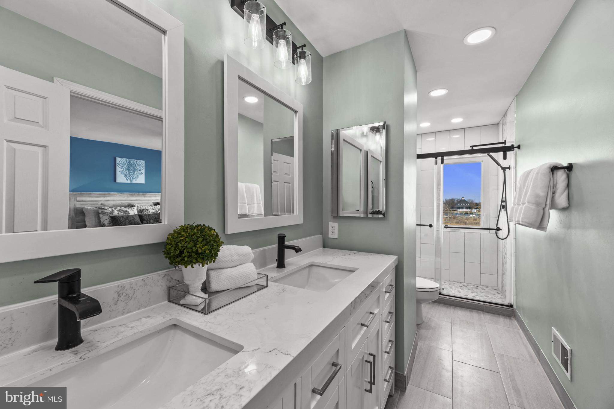 OYSTER COVE - Residential