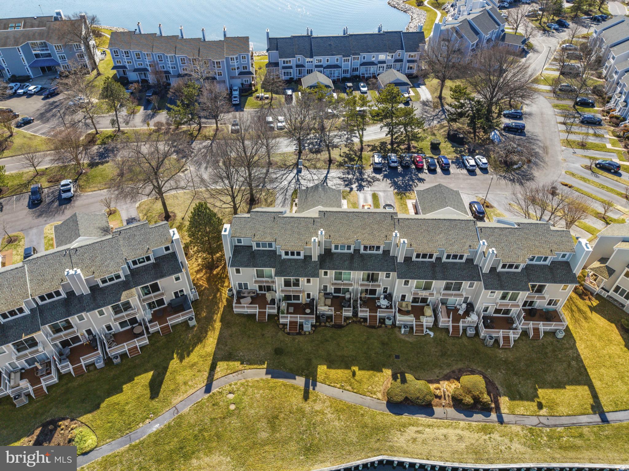 OYSTER COVE - Residential