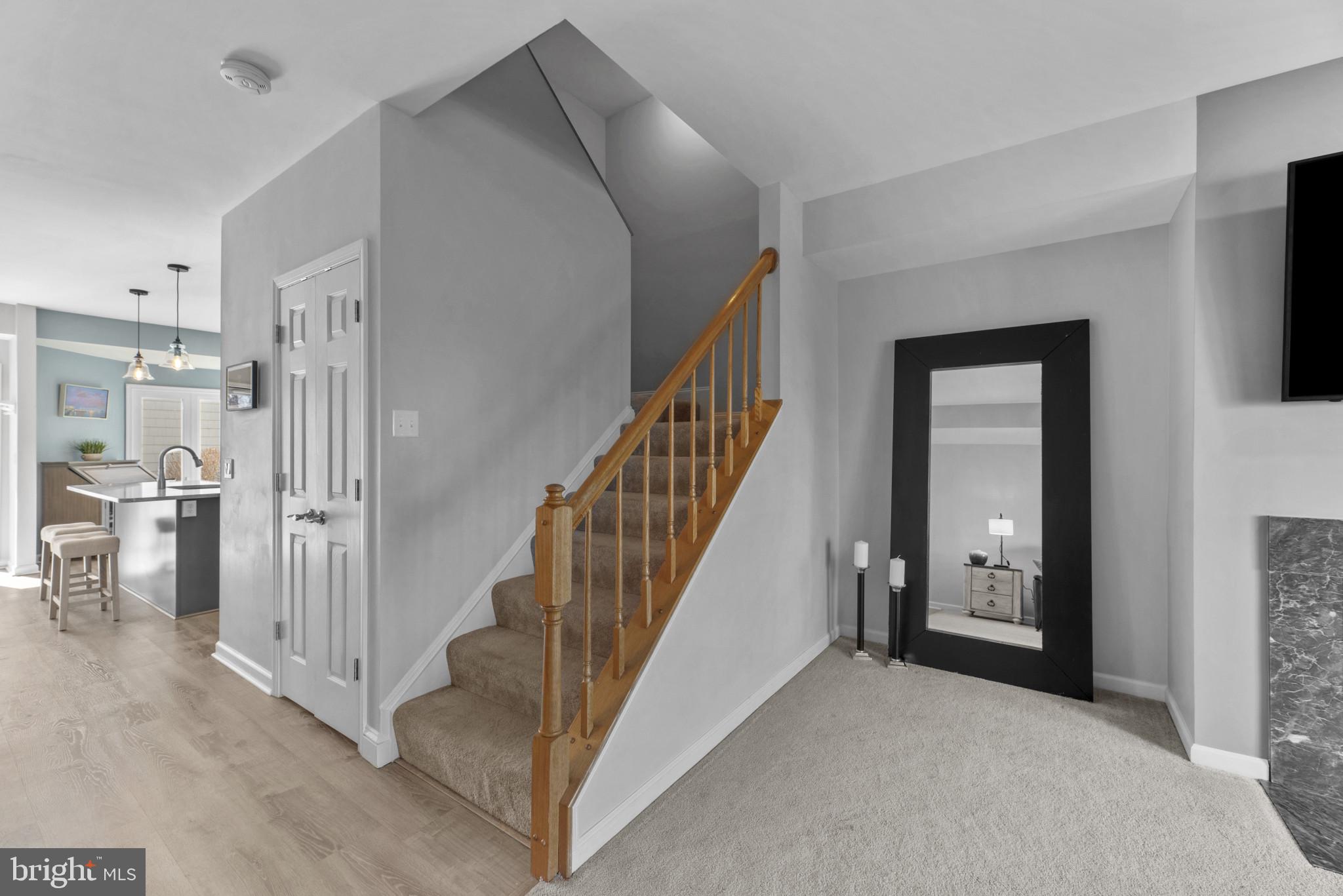 OYSTER COVE - Residential