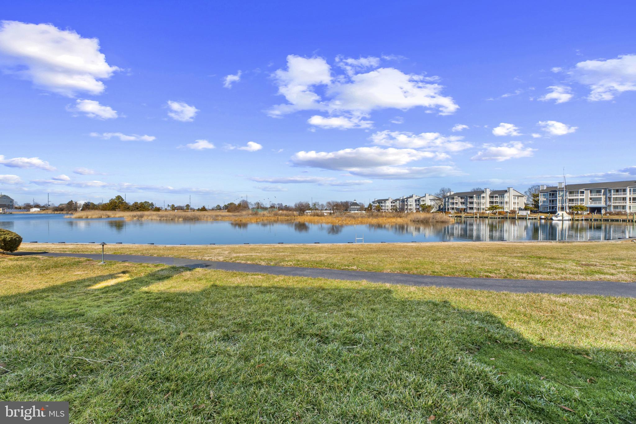 OYSTER COVE - Residential