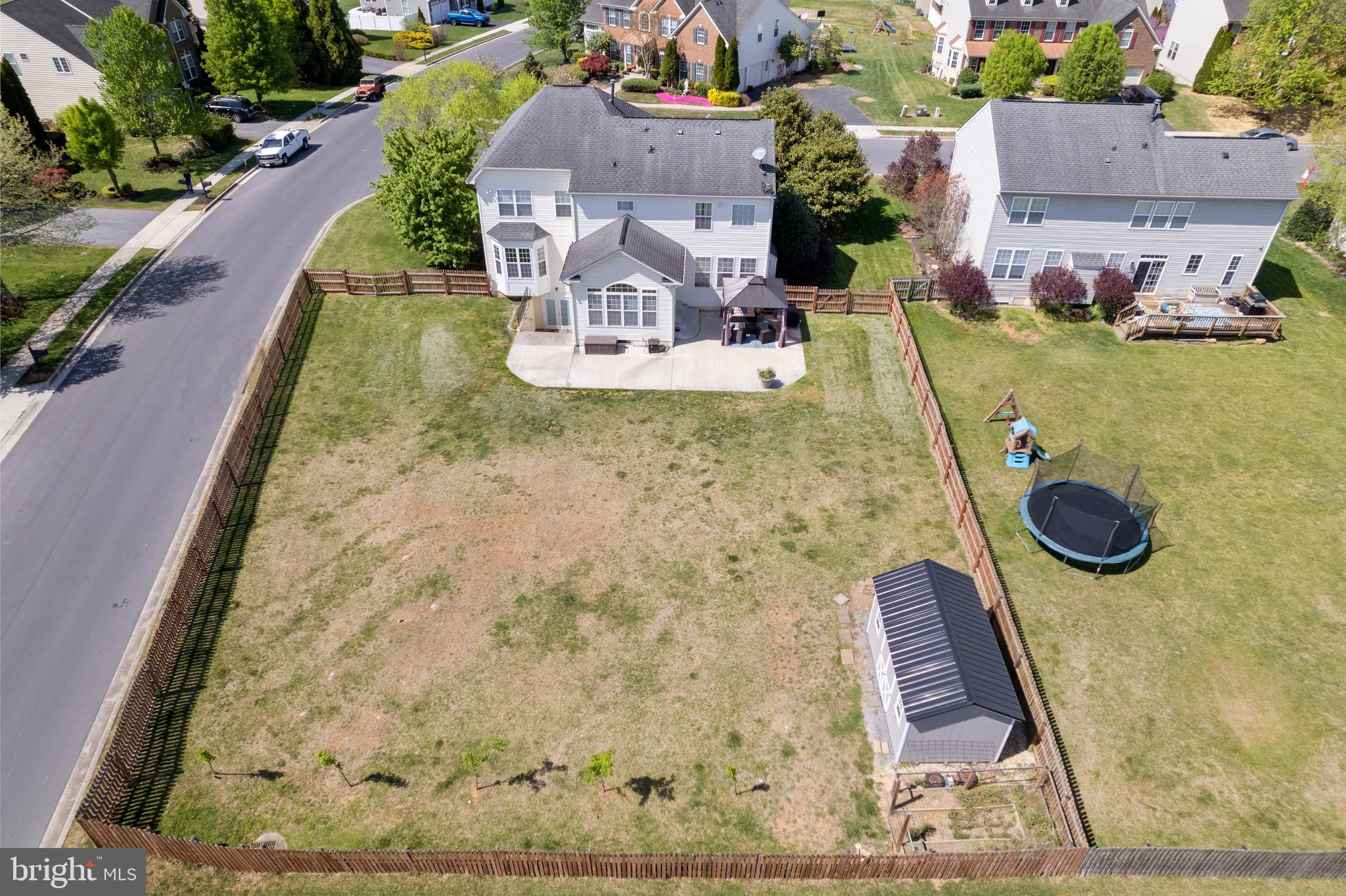 ARCHERS ROCK - Residential